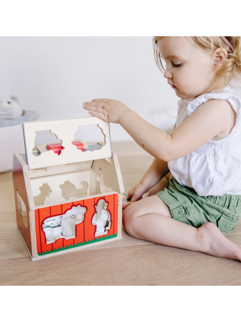 Melissa & Doug sorting barn with wooden farm pieces, UK version