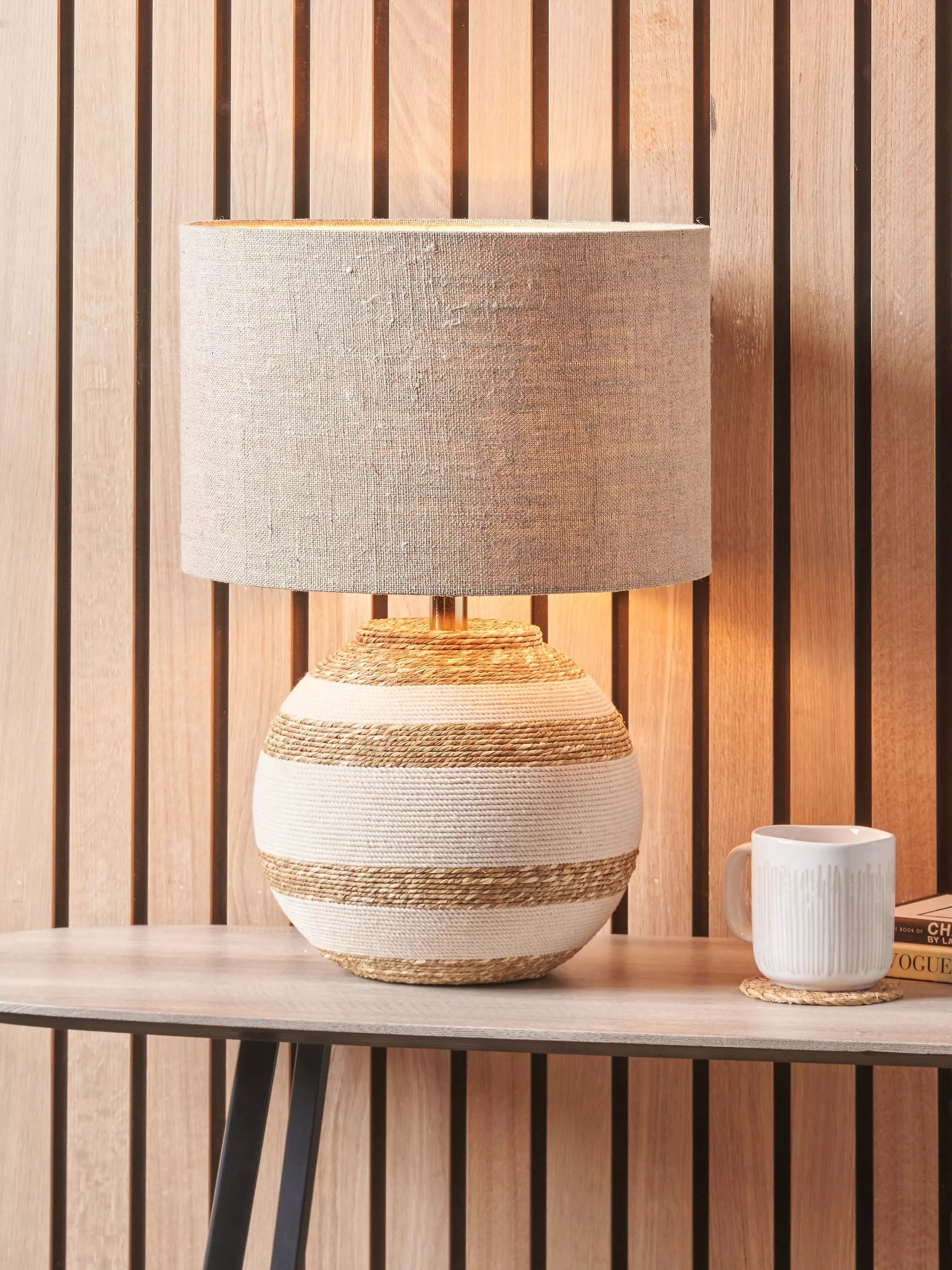 Pacific Talalla seagrass table lamp, Natural - British product