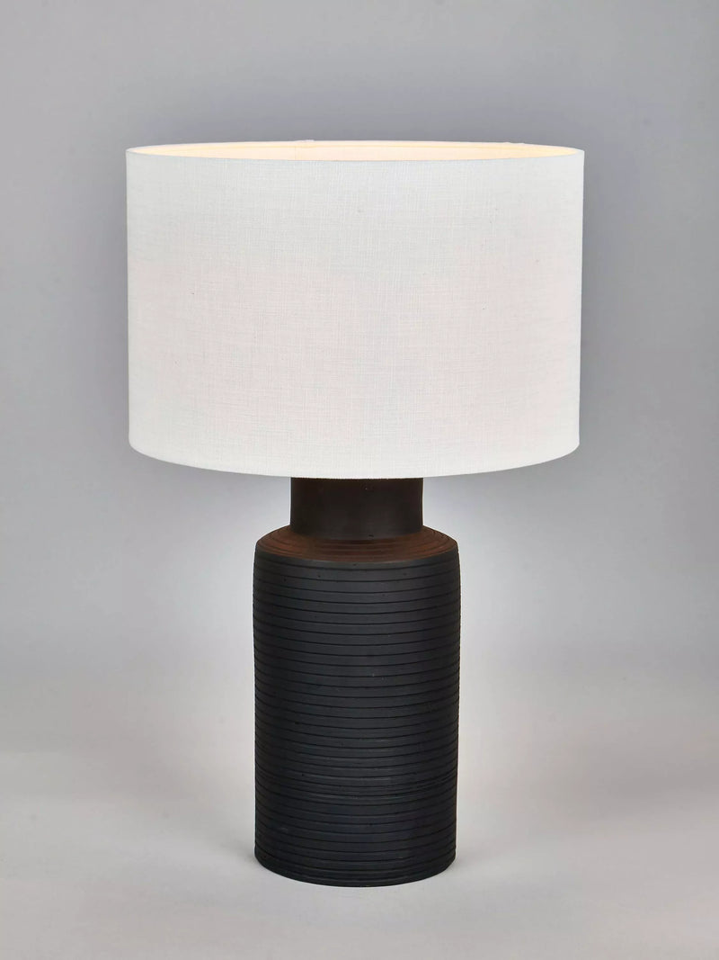 Pacific Sierra table lamp black, imported from the UK