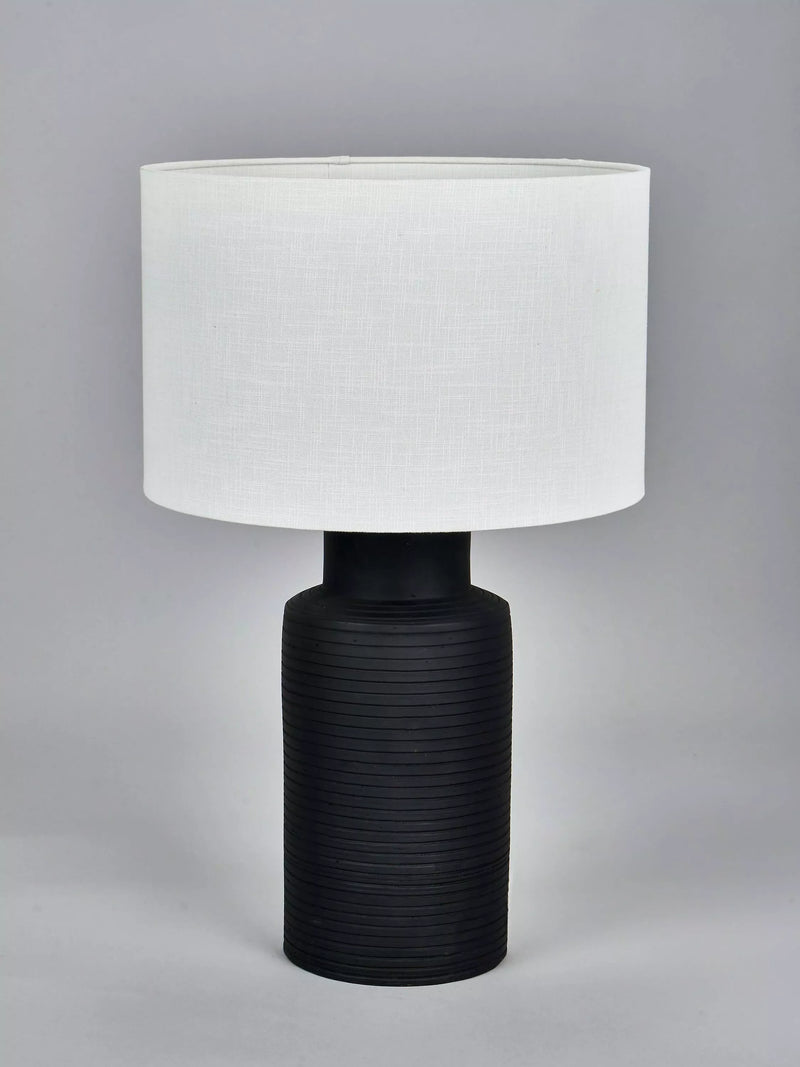 Pacific Sierra table lamp black, imported from the UK