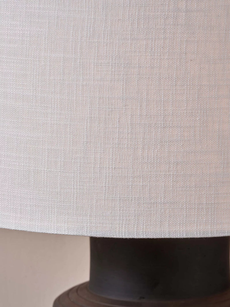 Pacific Sierra table lamp black, imported from the UK
