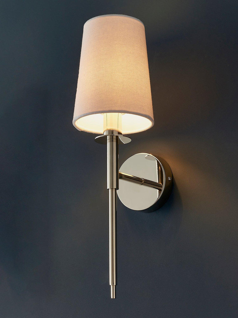 Applique murale Bay Lighting Louis Long Line - produit britannique