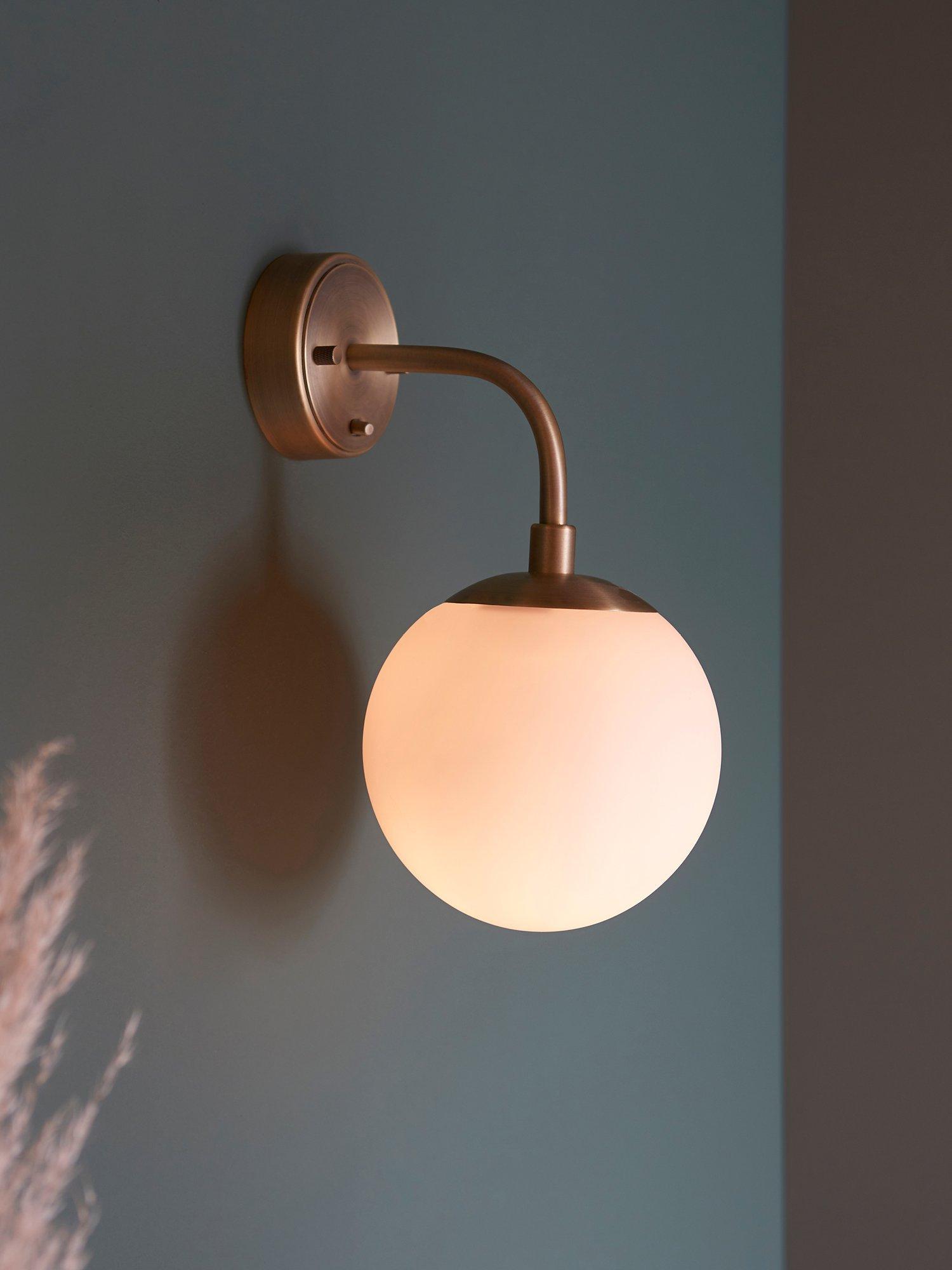 Bay Lighting Tosca wall light gold - British product