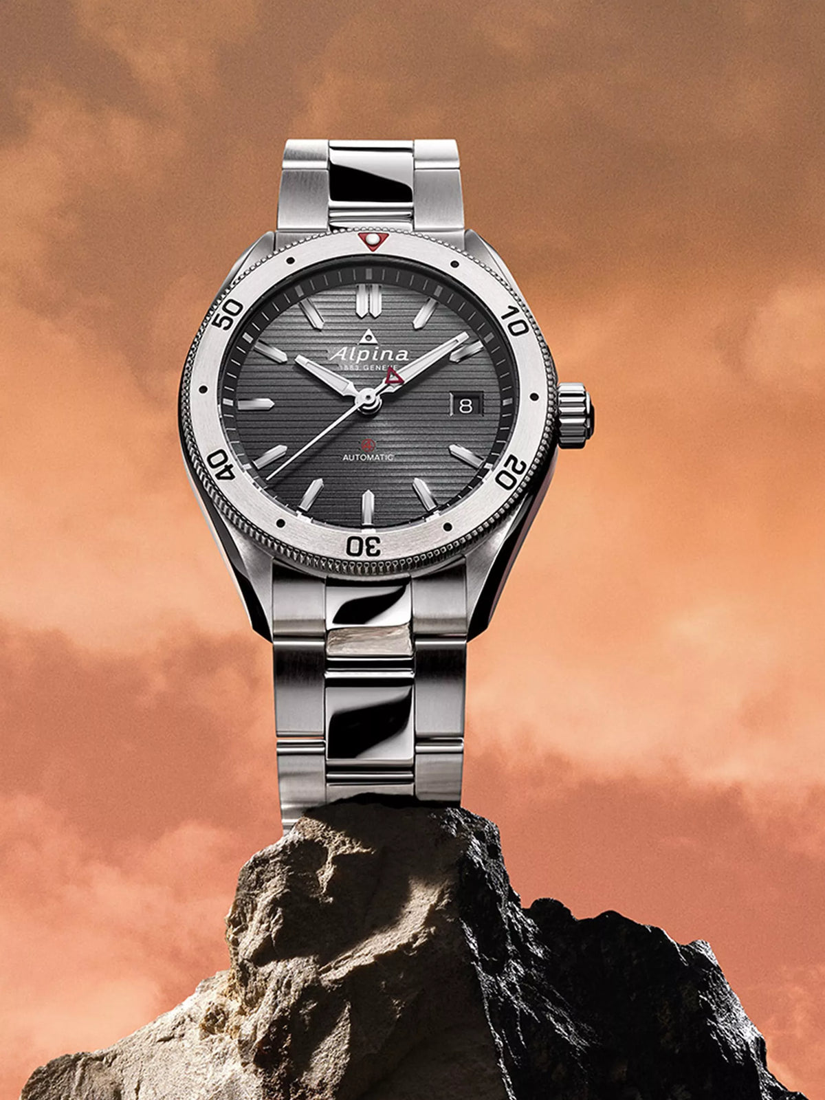 Alpina AL-525GS4AQ6B Men's Alpiner 4 Automatic Bracelet Strap Watch, Silver