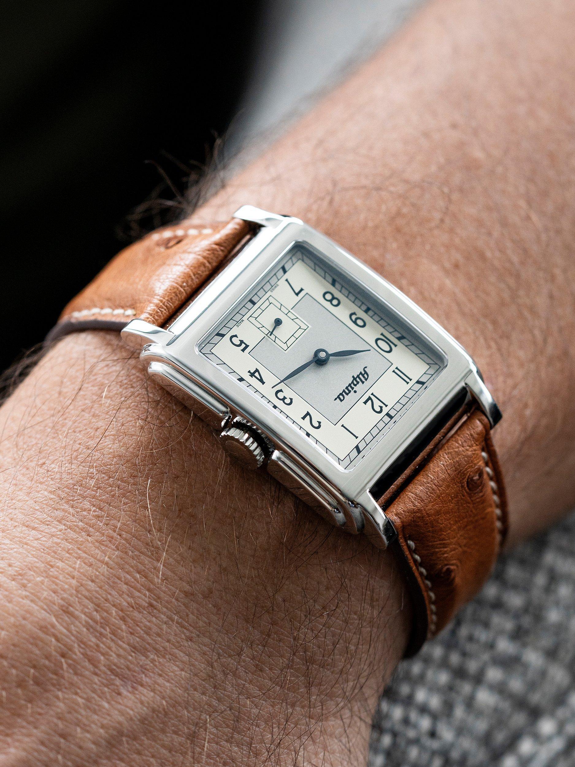 Alpina Alpiner Heritage automatic watch rectangular brown leather strap - British product