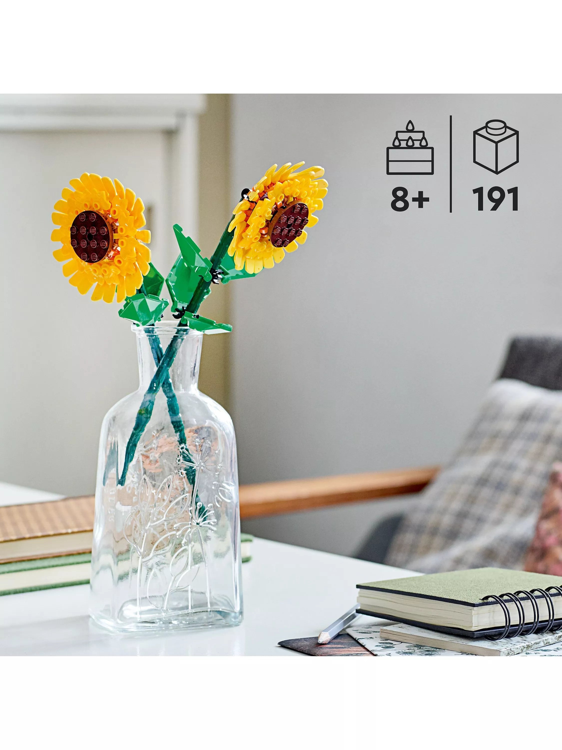 LEGO Sunflowers building set 191 pieces (British brand)
