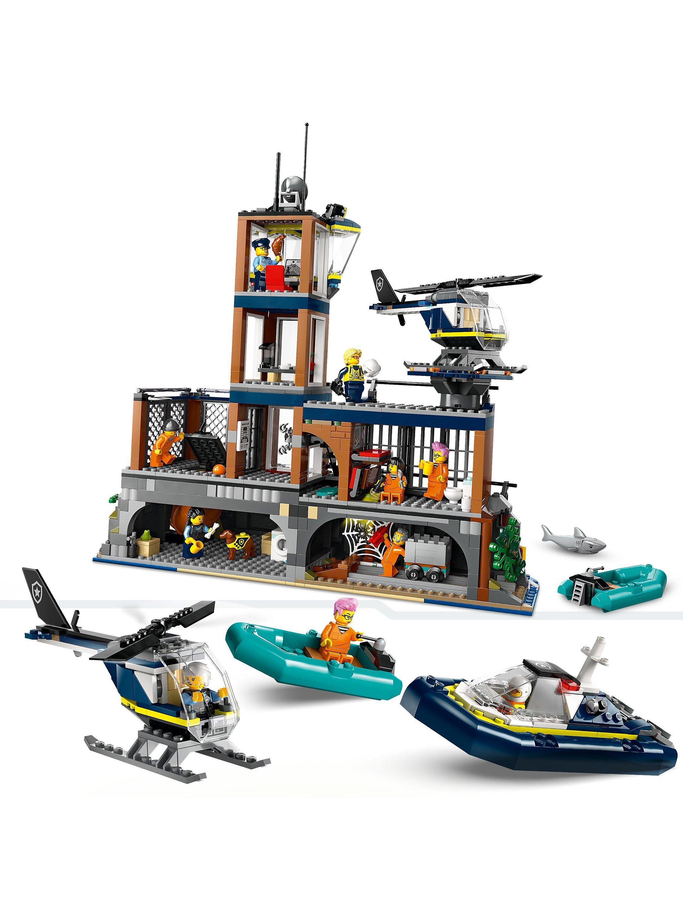 LEGO police prison island building set with helicopter and minifigures 980 pieces, UK version