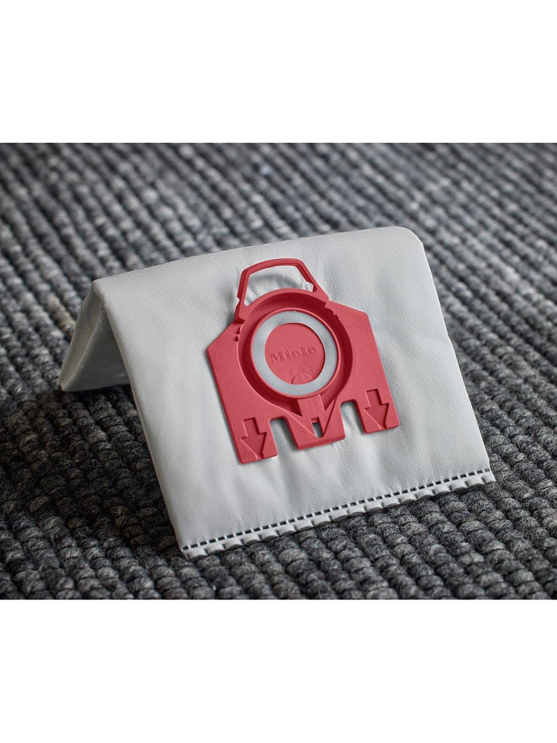 Miele HyClean Pure vacuum cleaner bags pack of 4 - British product