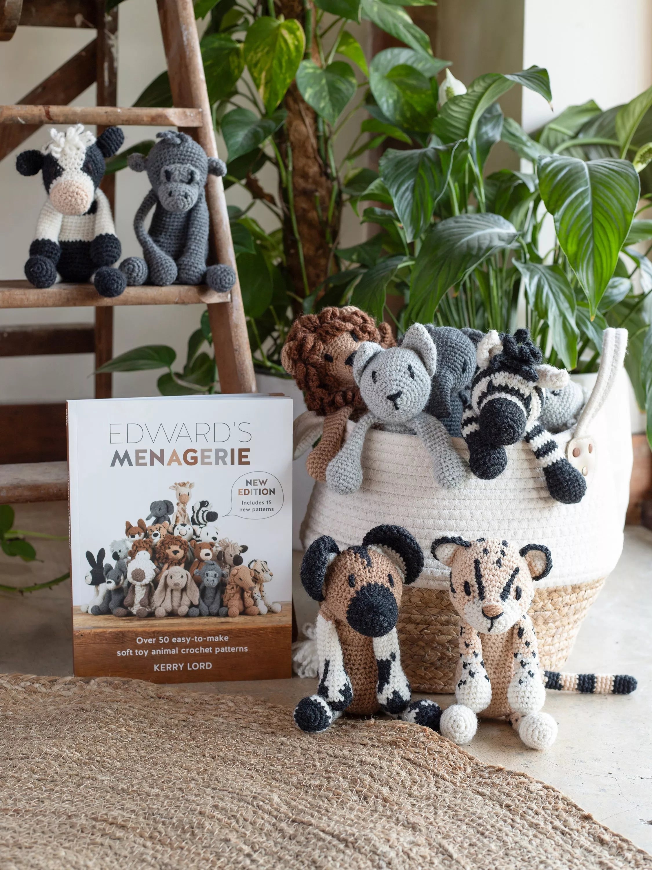 TOFT Edwards Menagerie crochet book 144 pages (British brand)