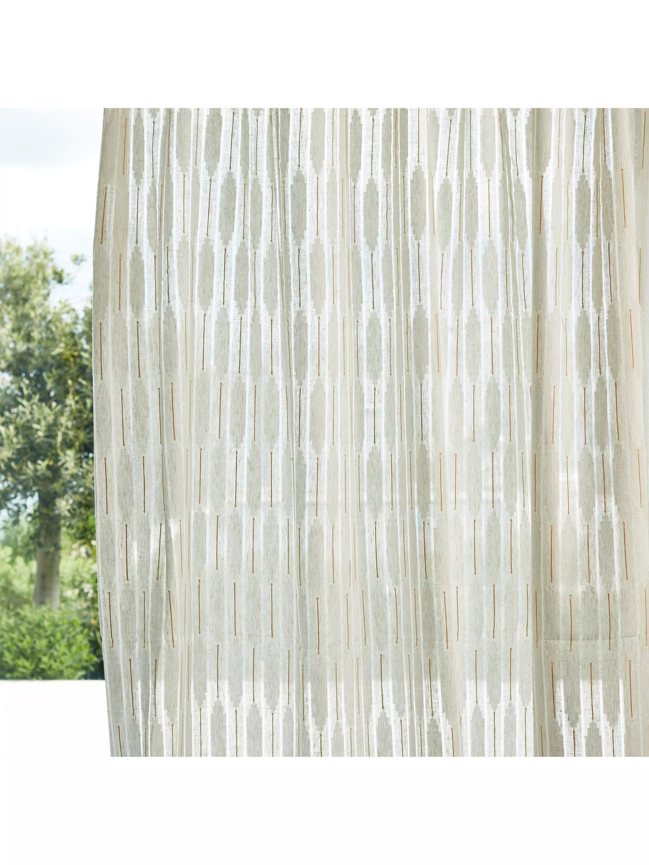 Harlequin Alto furnishing fabric Parchment/Chalk 295cm wide (British brand)