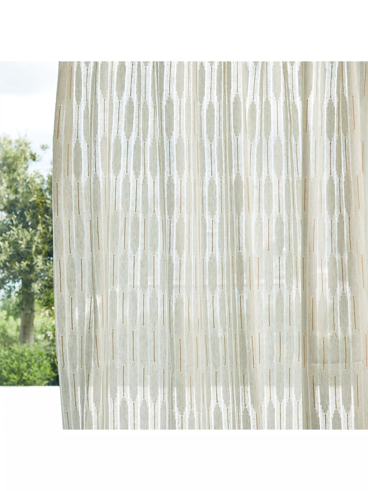 Harlequin Alto furnishing fabric Parchment/Chalk 295cm wide (British brand)