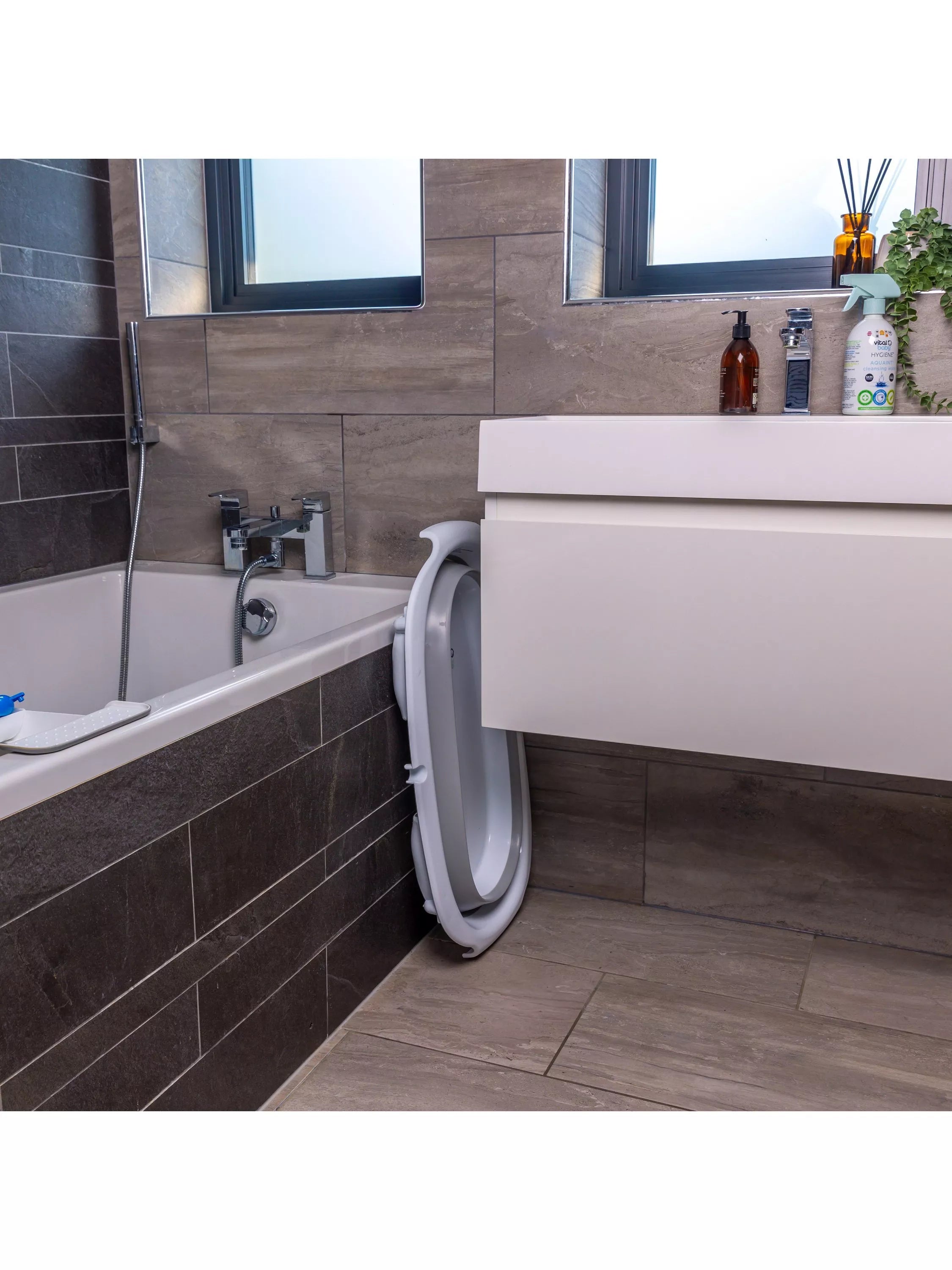 Vital Baby Hygiene Foldable Baby Bath (British brand)