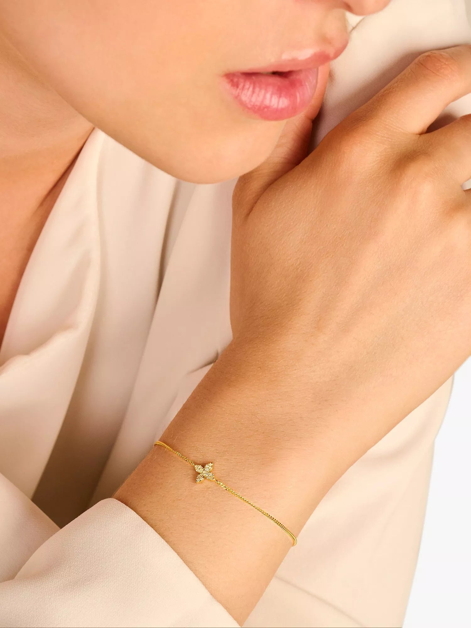 DPT Antwerp floral diamond bracelet in silver, imported from the UK