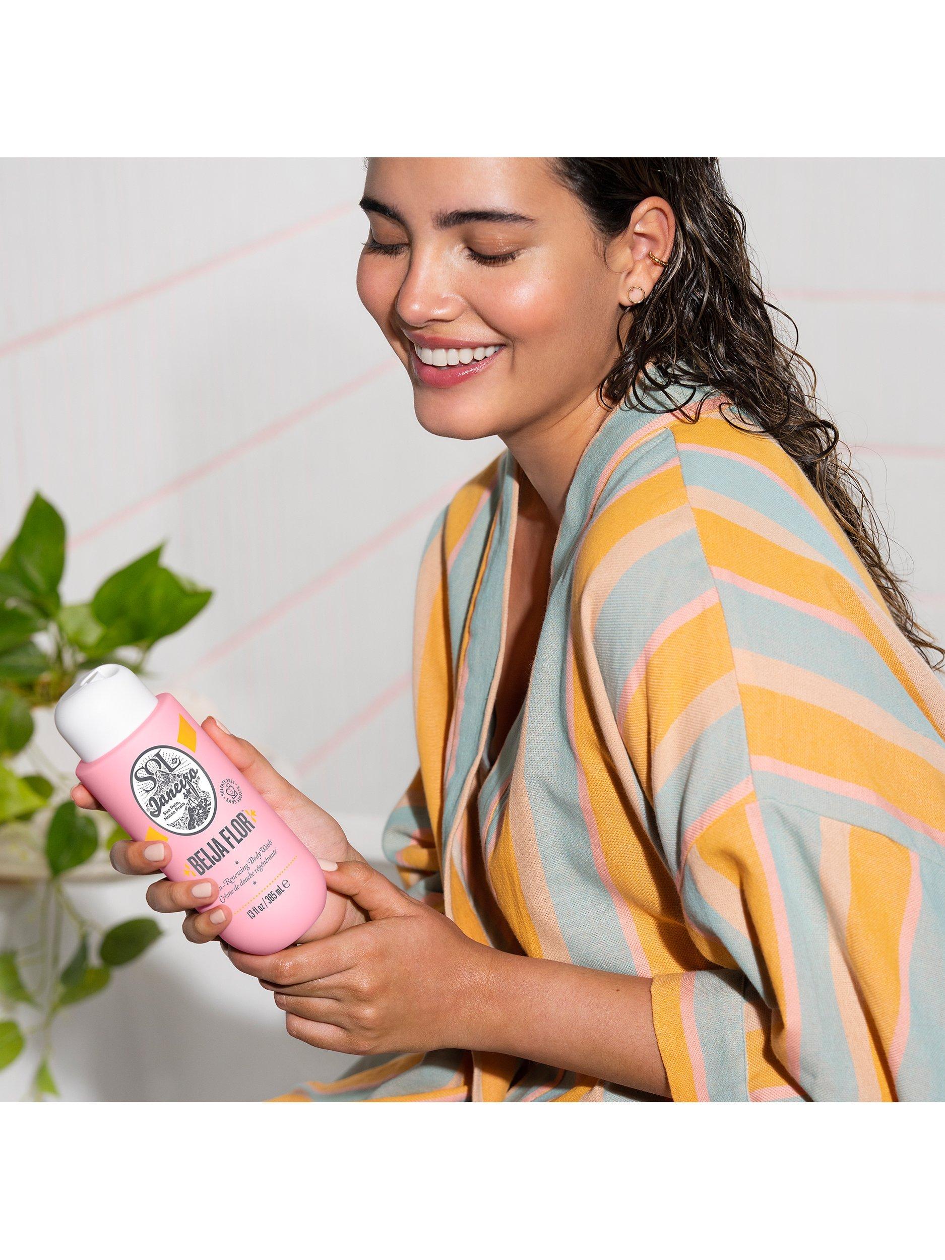 Sol de Janeiro Beija Flor body wash 385ml - British product
