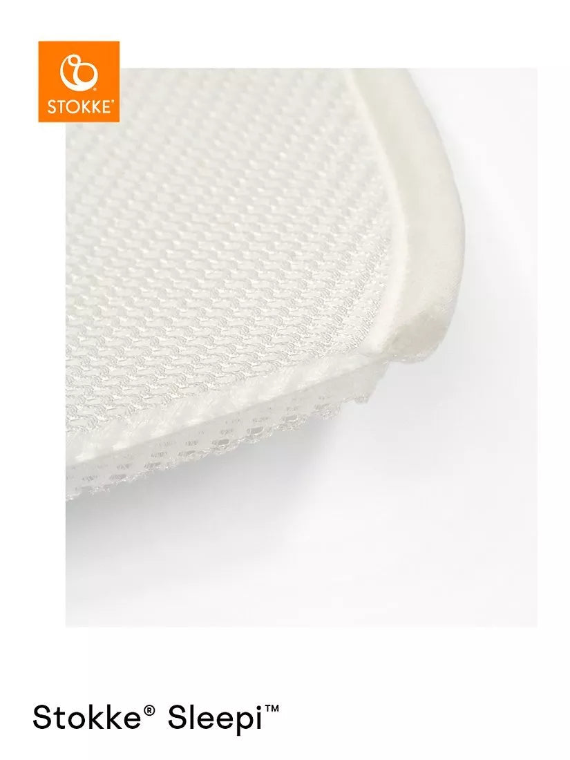 Stokke Snoozi protection sheet white for bassinet (British brand)