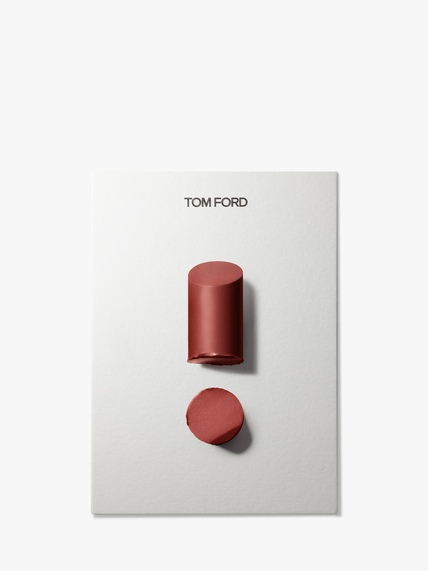 أحمر شفاه TOM FORD slim lip colour shine 9 جرام (ماركة بريطانية)