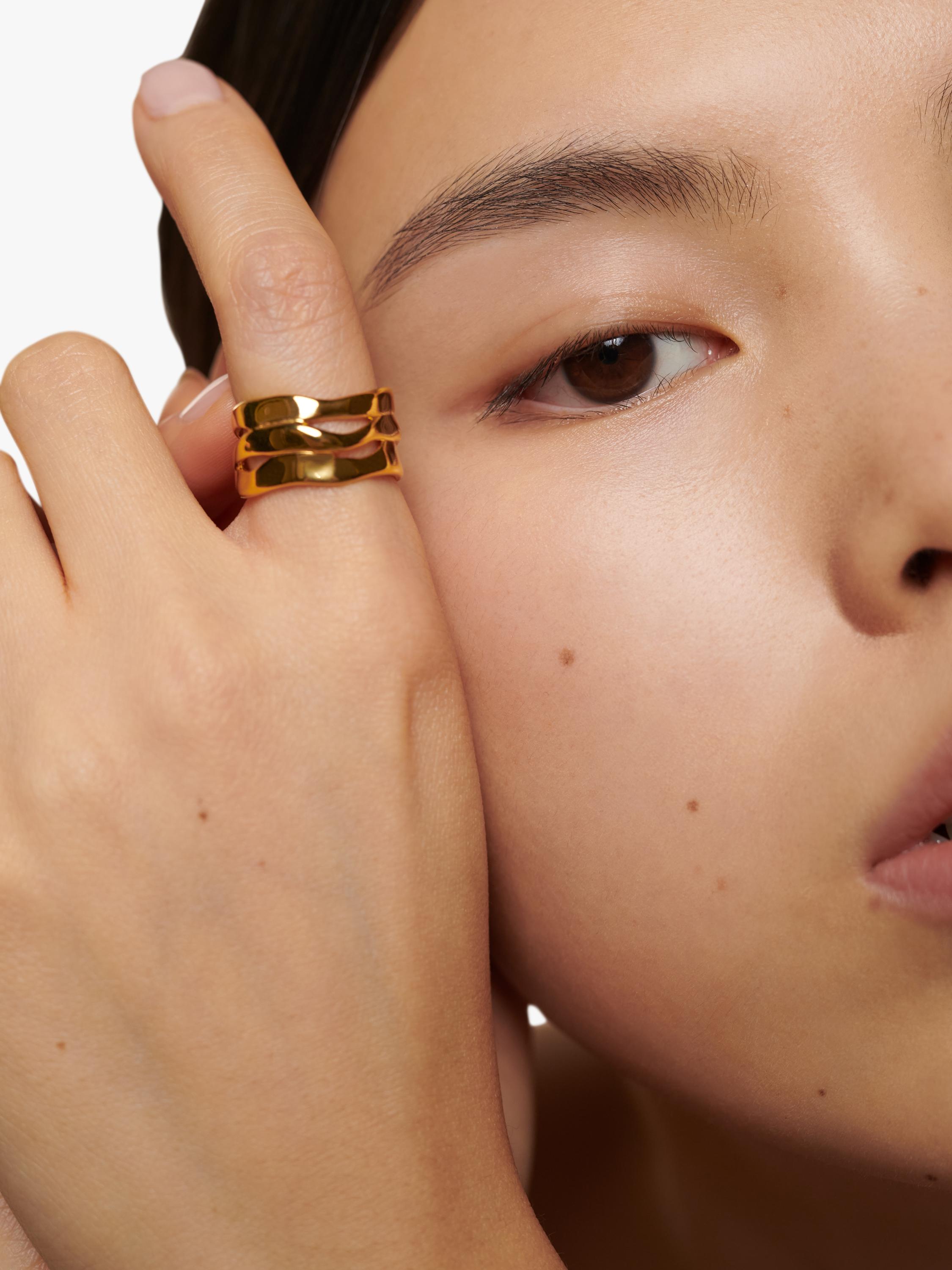 Monica Vinader Wave Triple Band Ring in Gold (britische Marke)