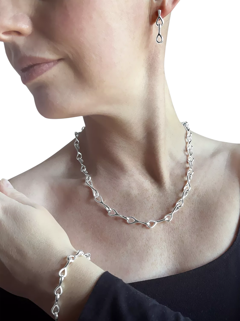 Nina B sterling silver keyhole bracelet, imported from the UK