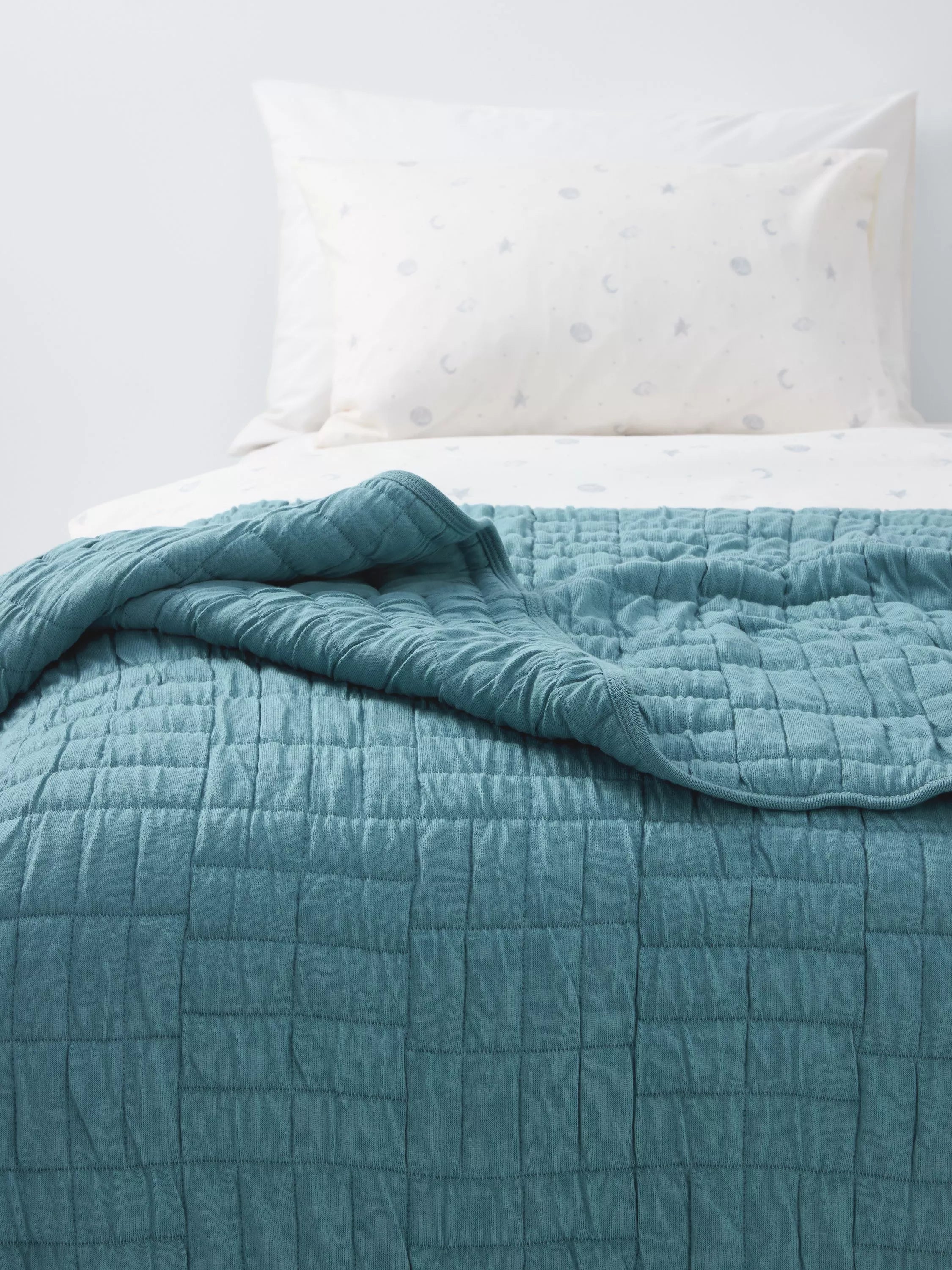 John Lewis Quilted Blanket Kids Geo 150x120cm, UK version