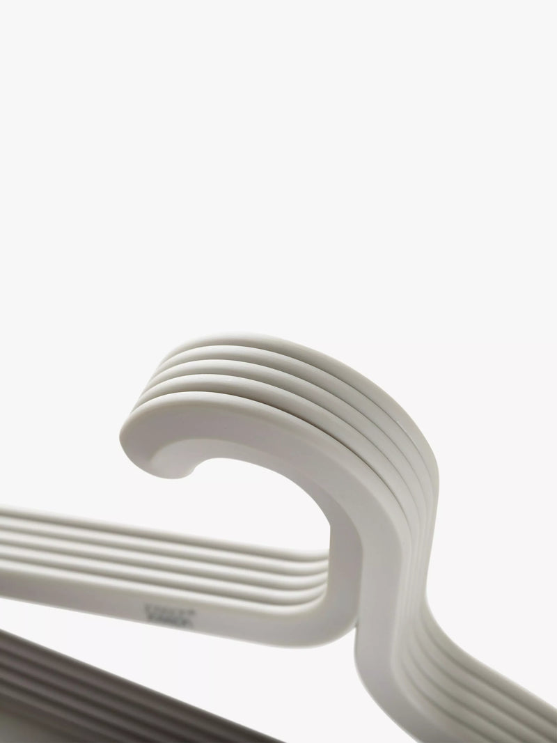 Joseph Joseph anti tangle hangers set of 5 ecru, imported from the UK