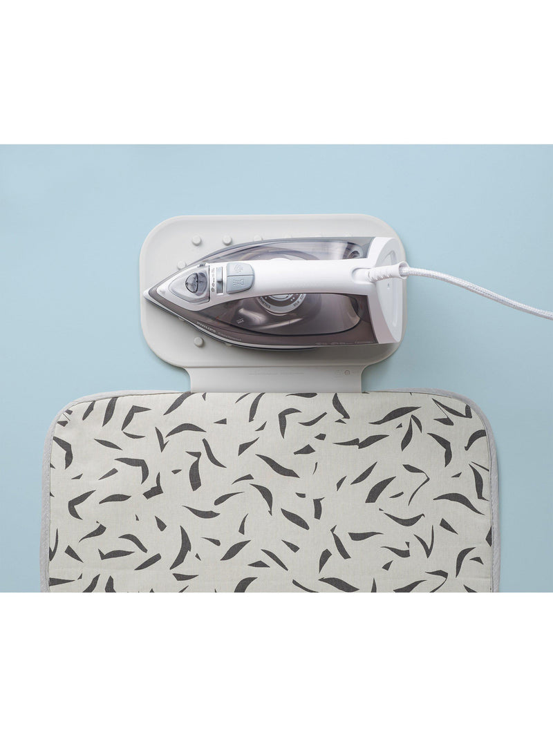 Joseph Joseph ironing mat Ecru, UK version