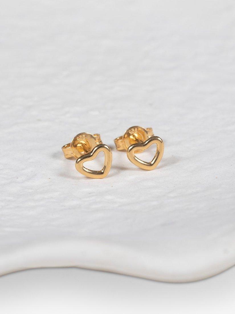 Auree love heart stud earrings 3mm, imported from the UK