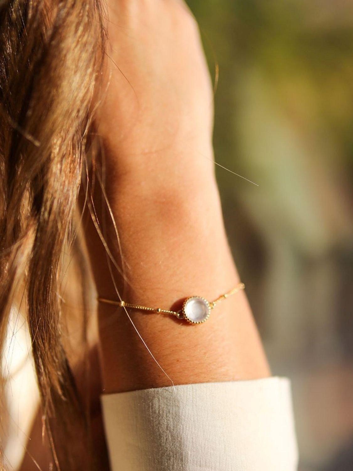 Bracelet vermeil pierre de naissance Auree, version Royaume-Uni