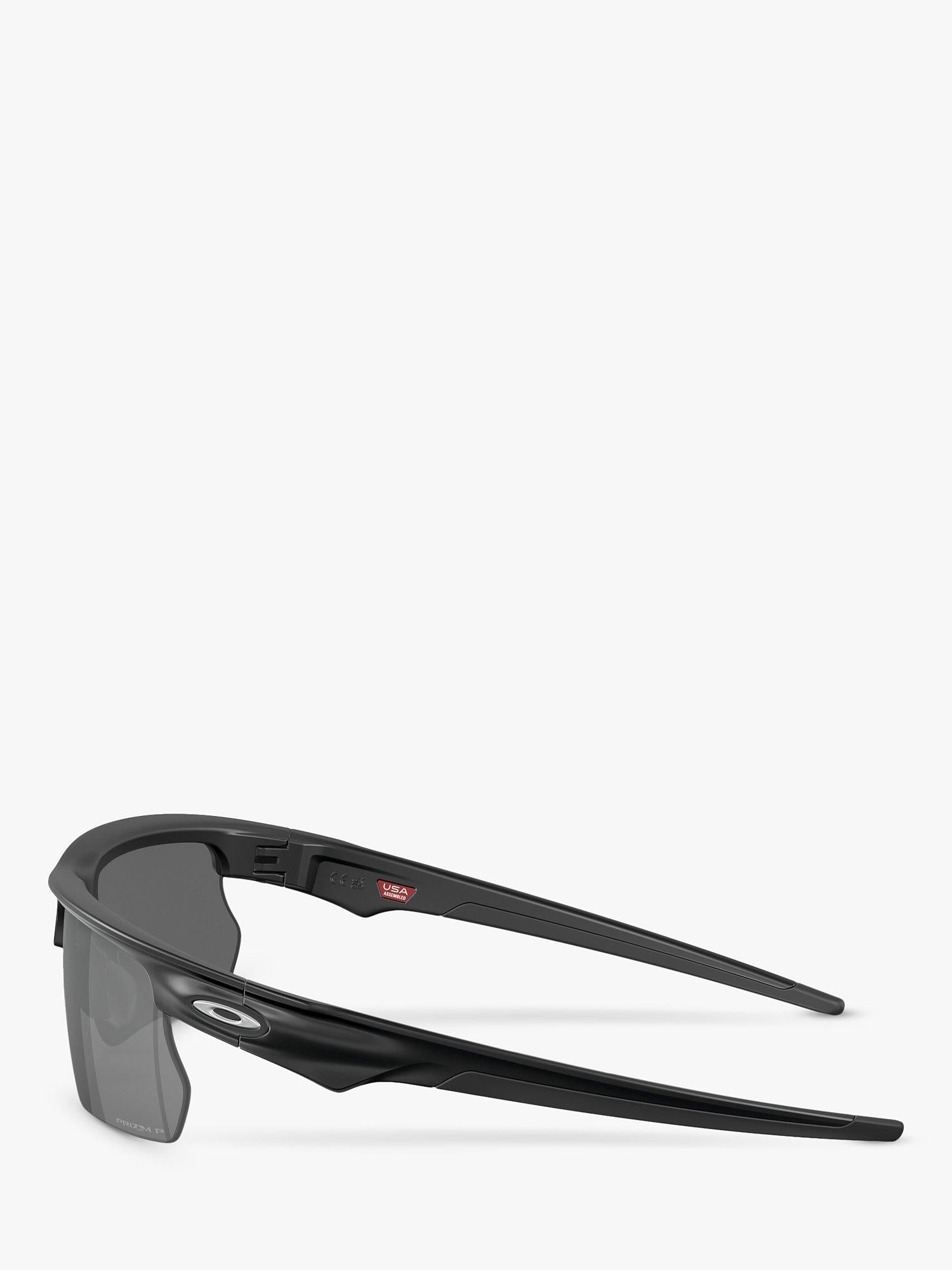 Oakley OO9400 polarised rectangular sunglasses matte black (British brand)
