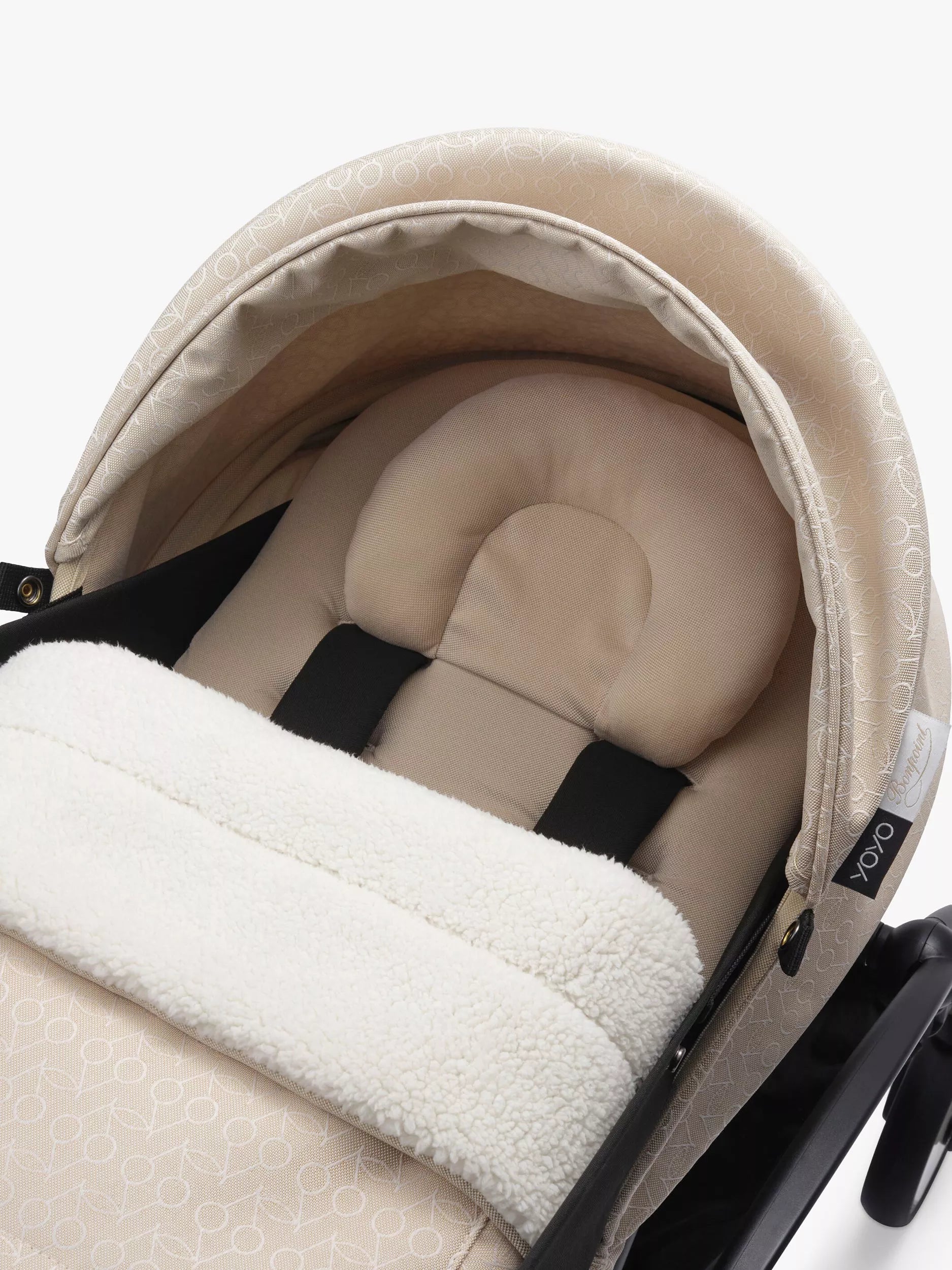 Stokke x Bonpoint YOYO newborn pack in Bonpoint Beige (British brand)