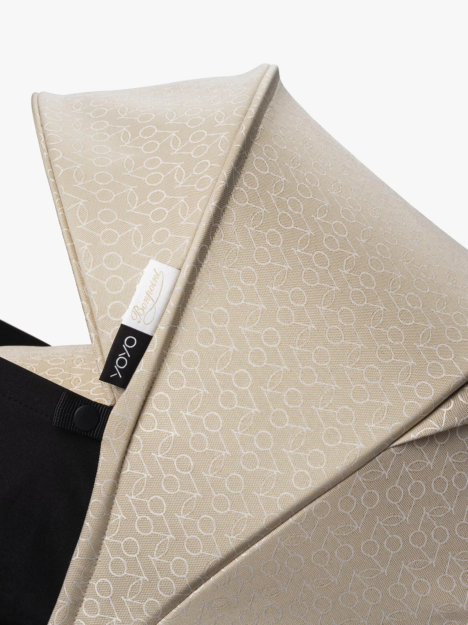 Stokke x Bonpoint YOYO newborn pack in Bonpoint Beige (British brand)