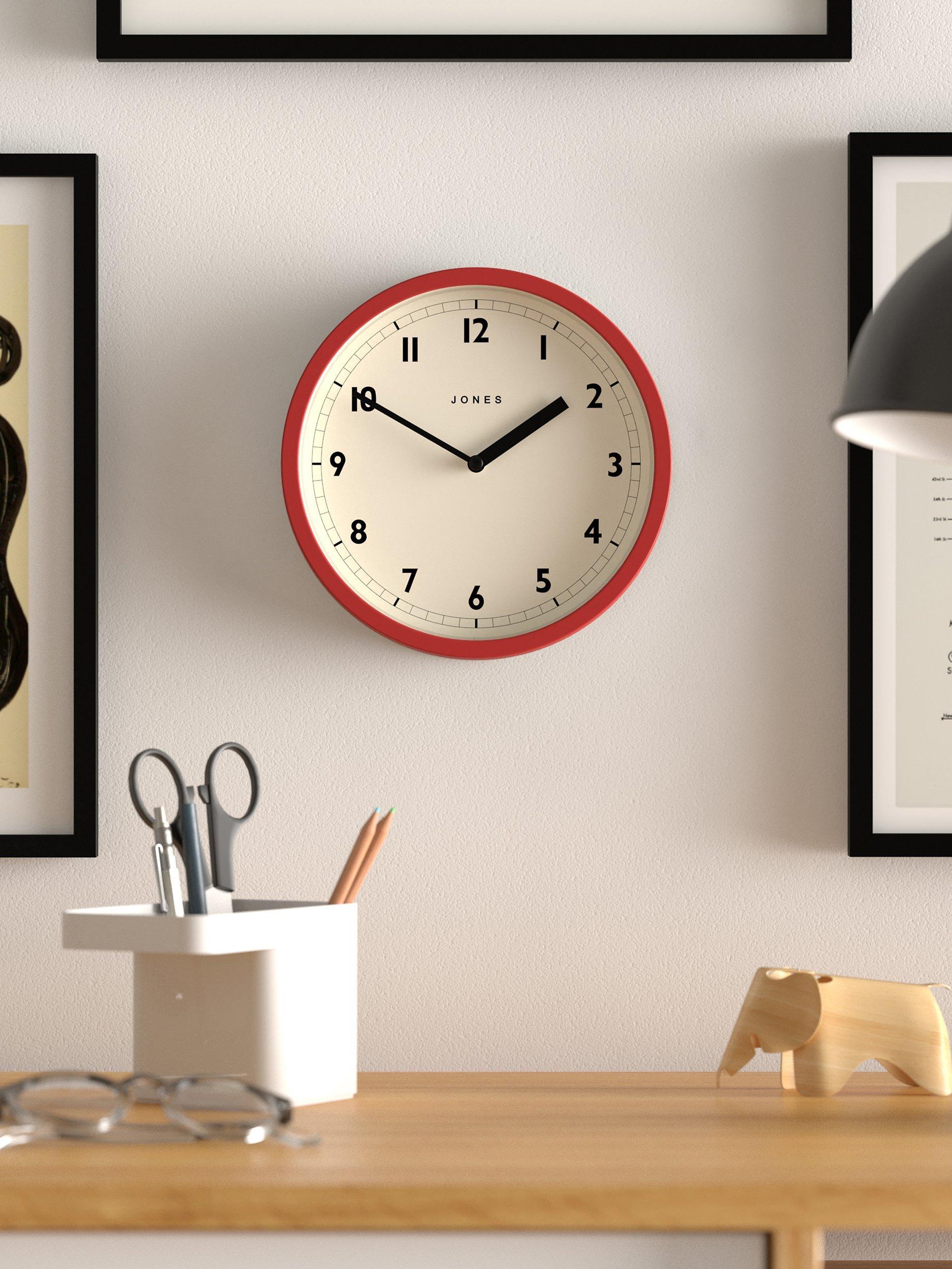 Jones round analogue wall clock 20cm, UK version
