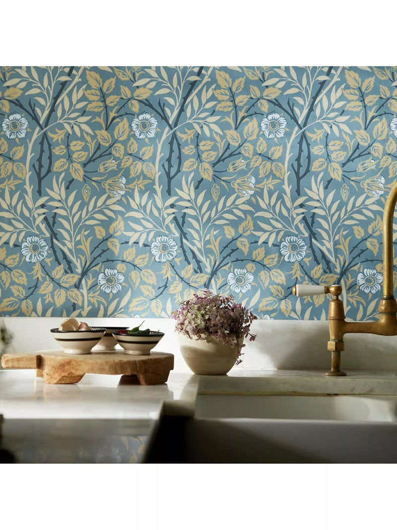 Morris & Co. Honeysuckle & Tulip wallpaper Woad/Thyme - British product