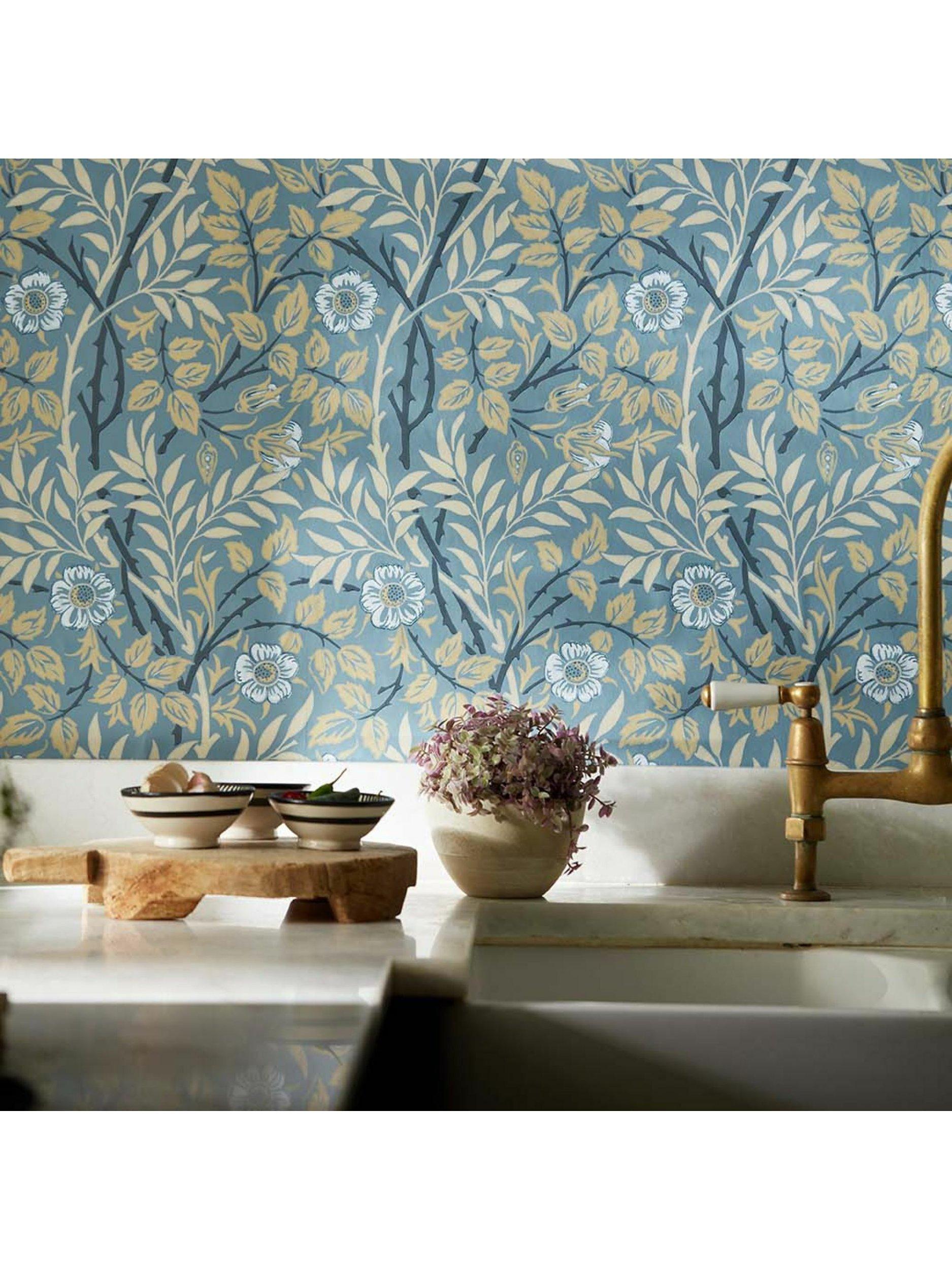 Morris & Co. Honeysuckle & Tulip wallpaper Woad/Thyme - British product