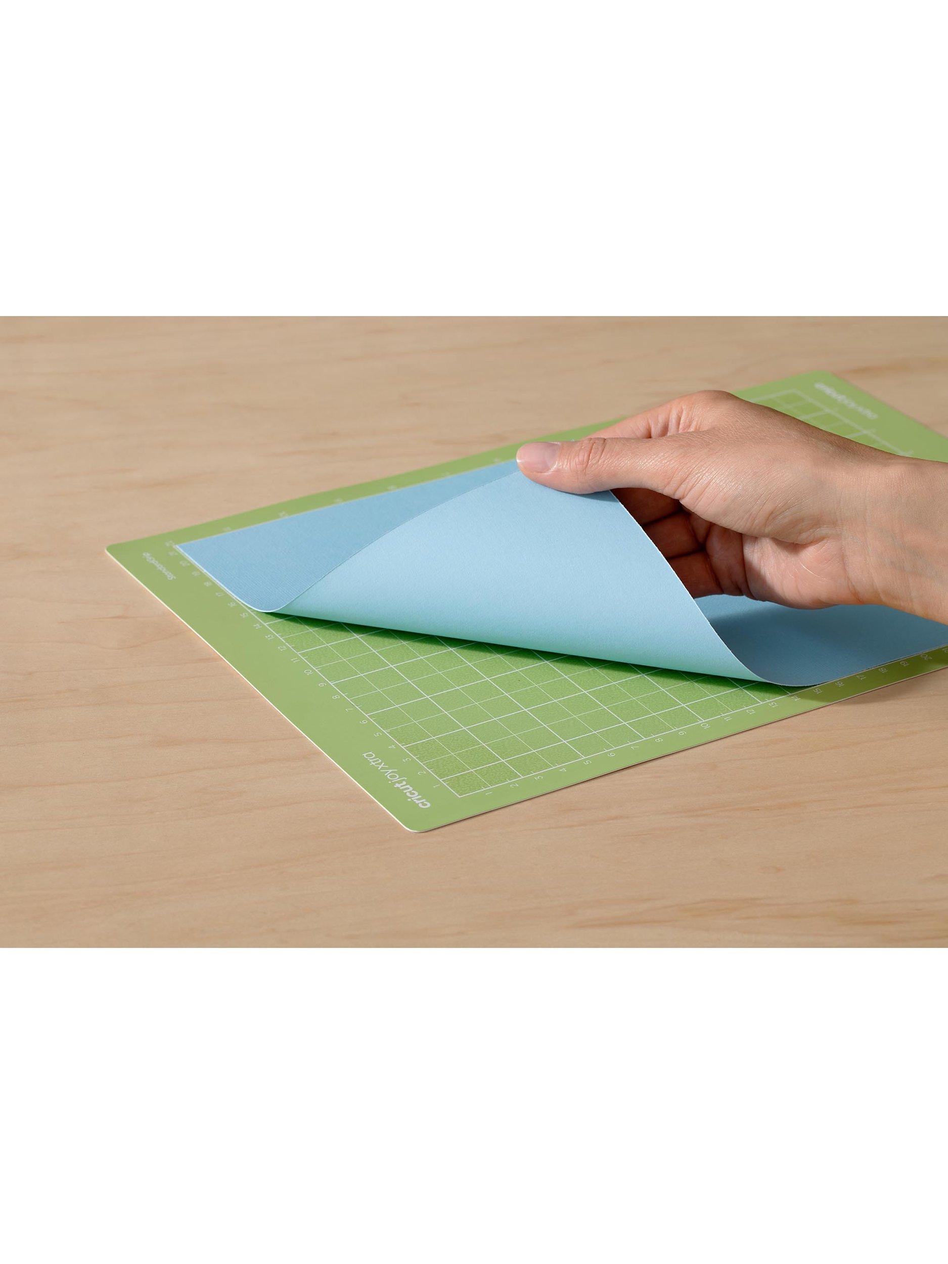Cricut standard grip cutting mat 21.6x30.5cm - British product