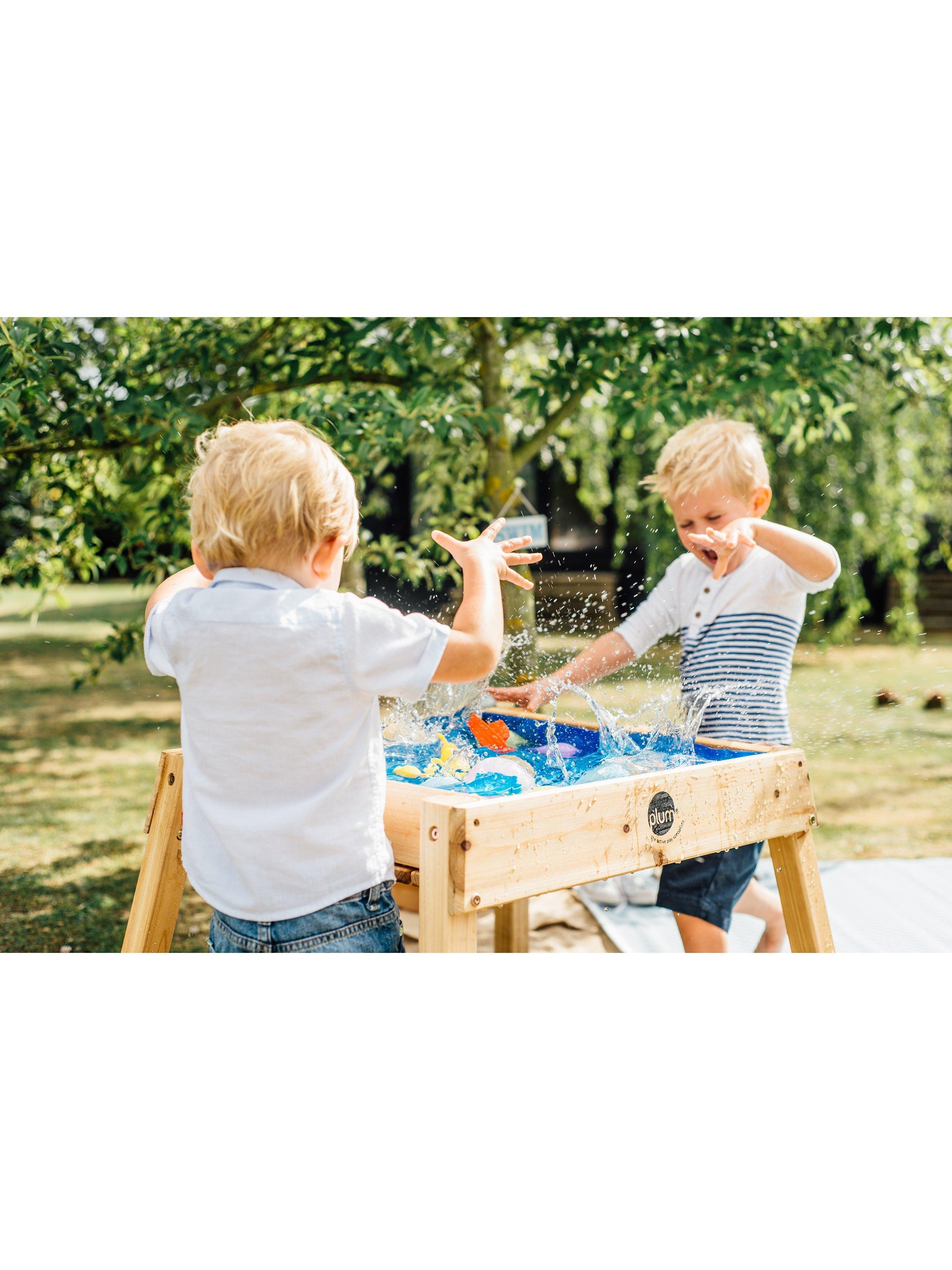 Plum sand and water activity table - British product