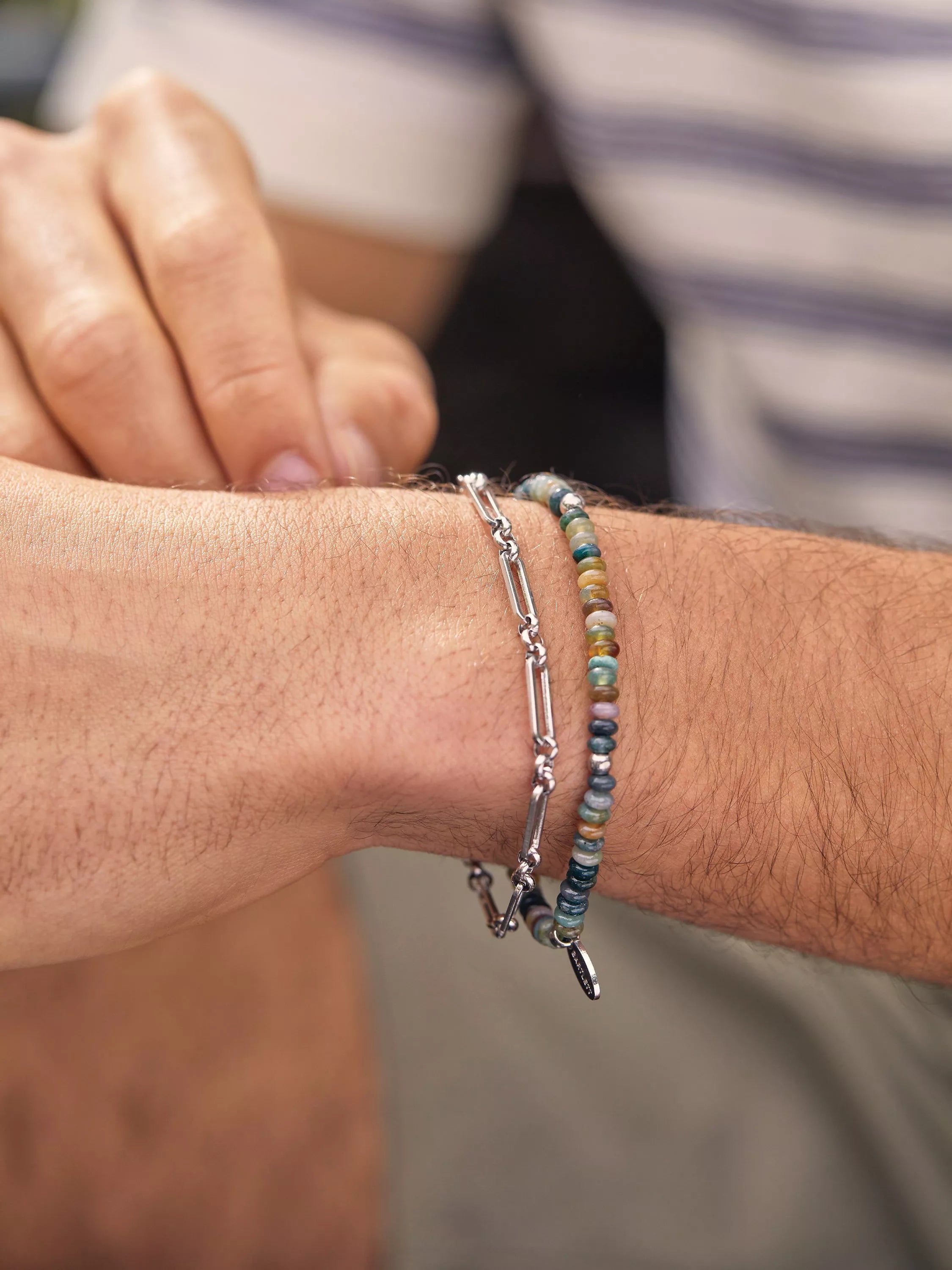 BARTLETT LONDON men's agate beaded stretch bracelet, imported from the UK