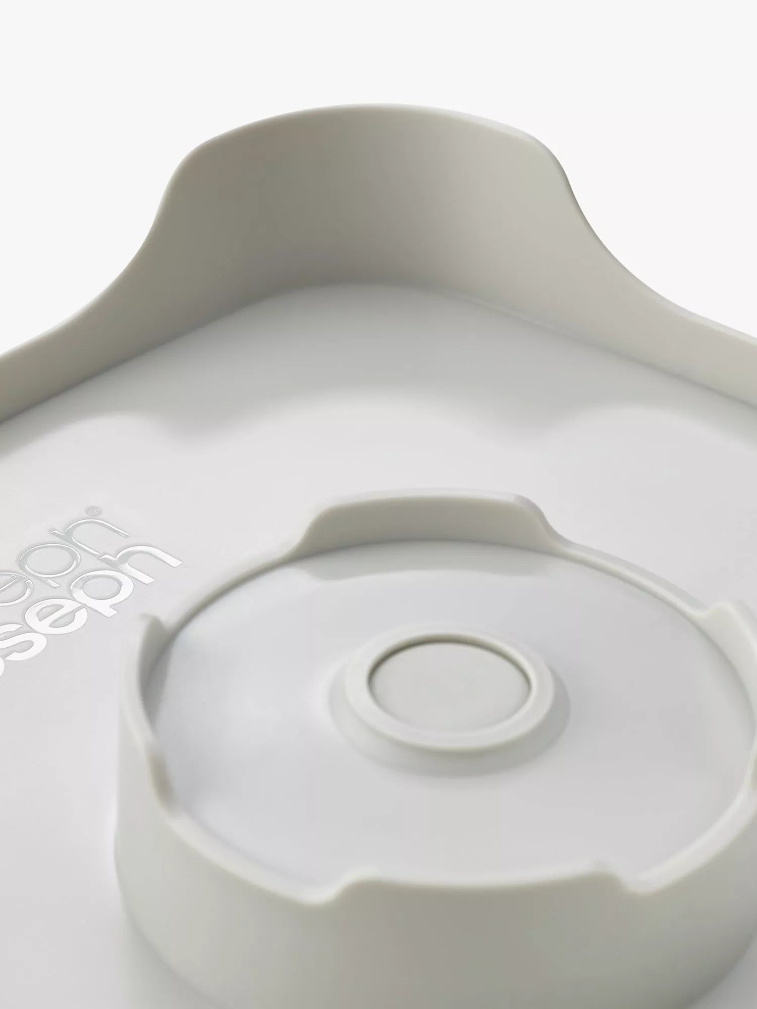Joseph Joseph wash and drain washing-up bowl with integrated plug, UK version