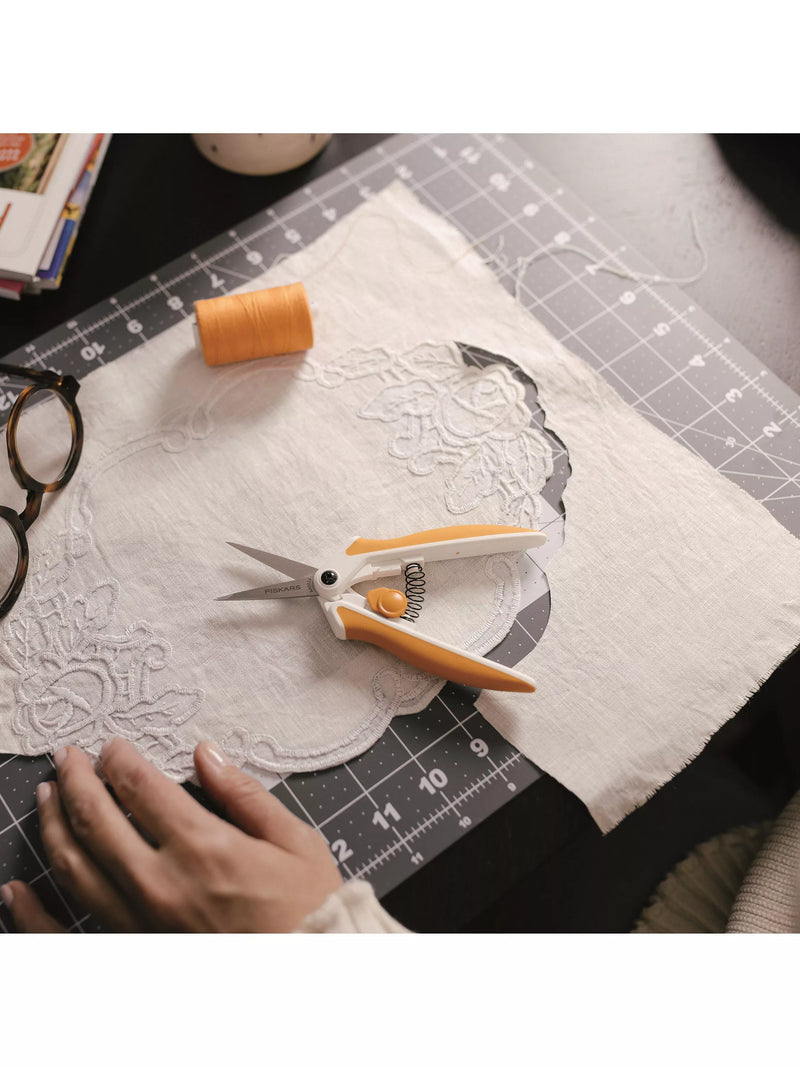 Fiskars sewing scissors 15cm Softgrip Easy Action (British brand)