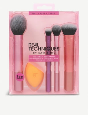 Real Techniques brush set with RT 400 blush, imported from the UK