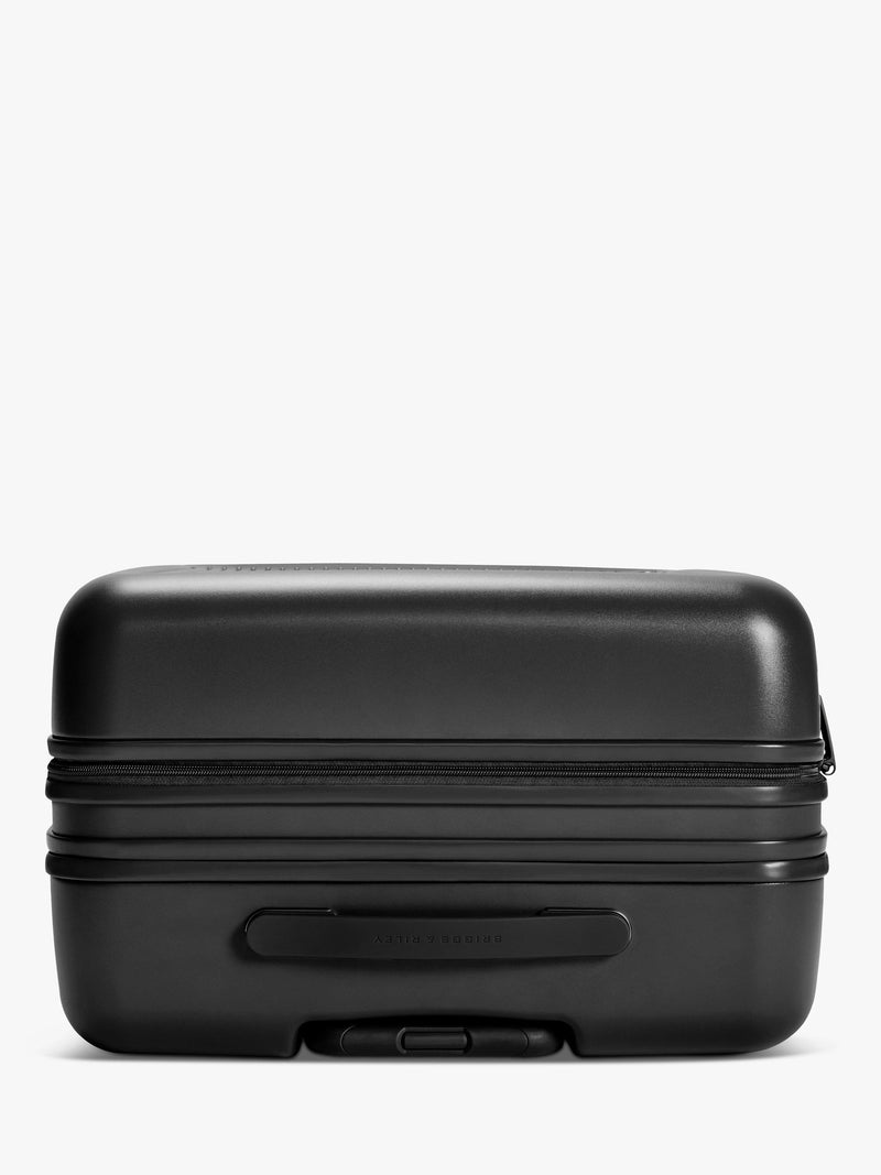 Briggs & Riley hard shell expandable suitcase 69cm 104L, UK version