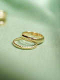 Daisy London topaz engraved star band ring gold - British product