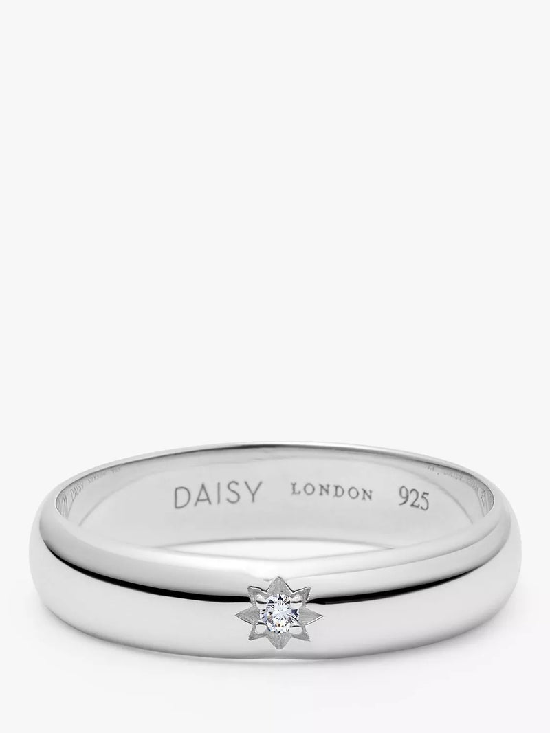 Daisy London Topaz Engraved Star Band Ring Silver