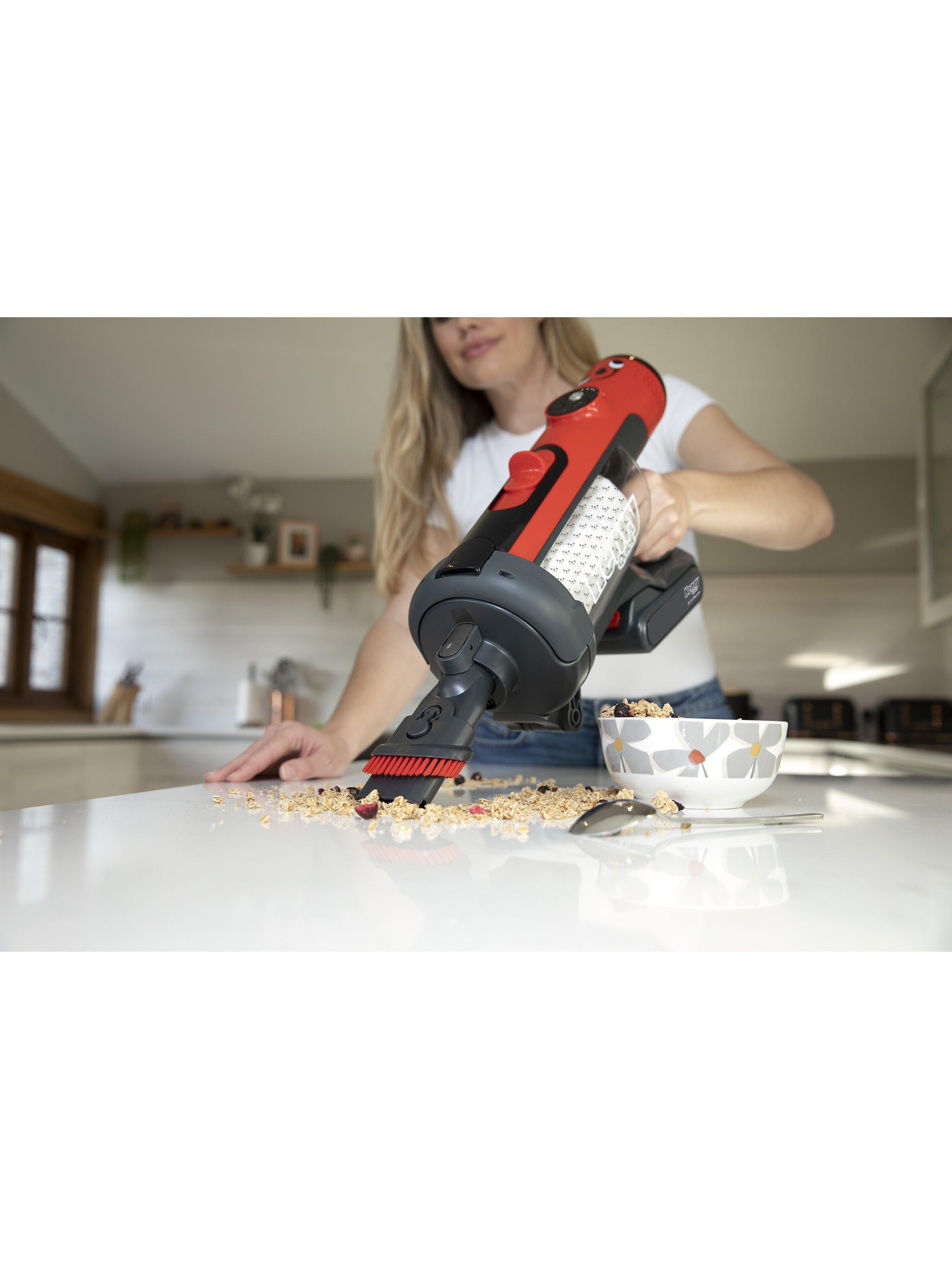 Henry Quick cordless vacuum cleaner with pod system, UK version
