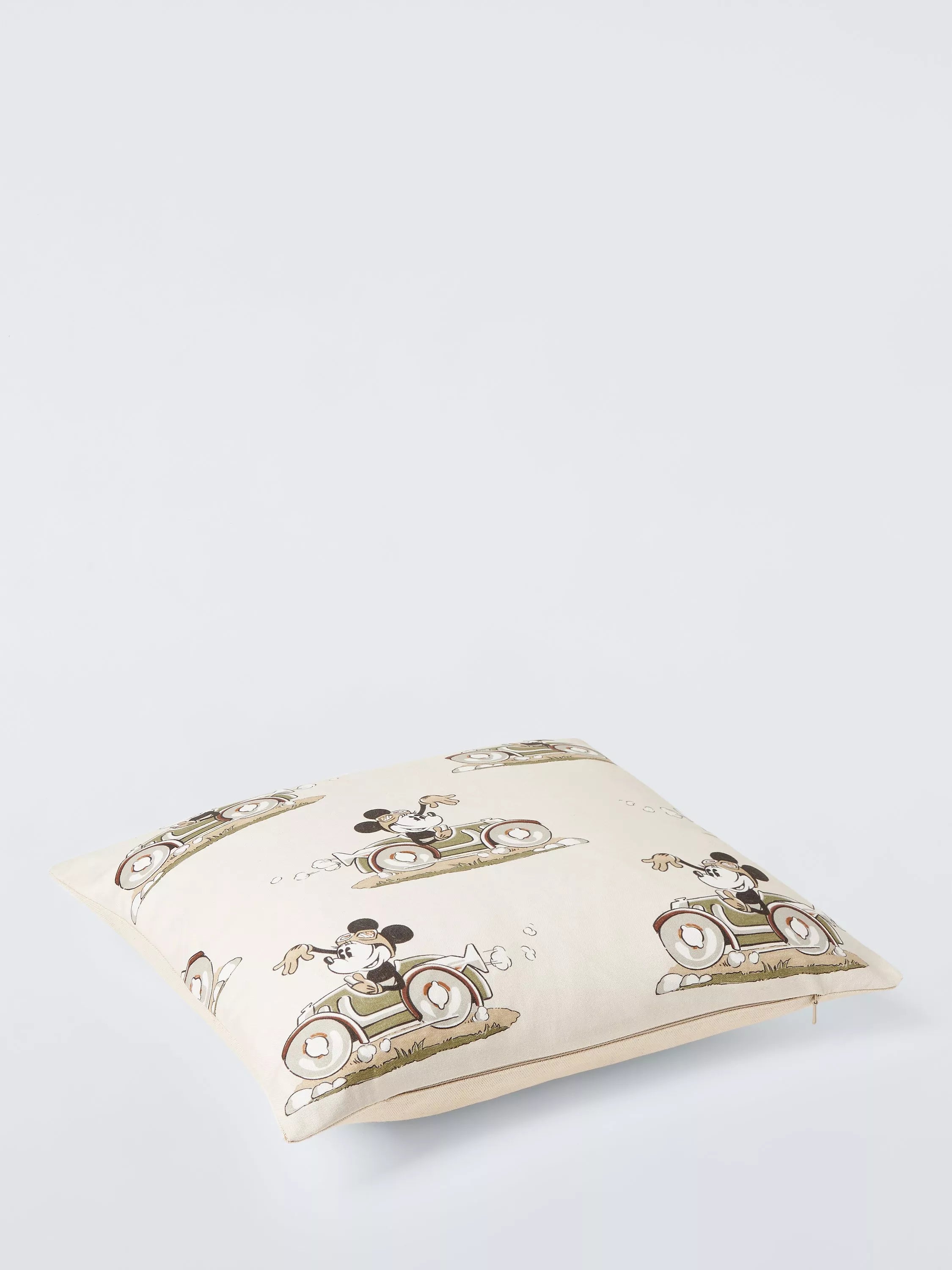 Disney Sanderson Minnie on the Move cushion - British product