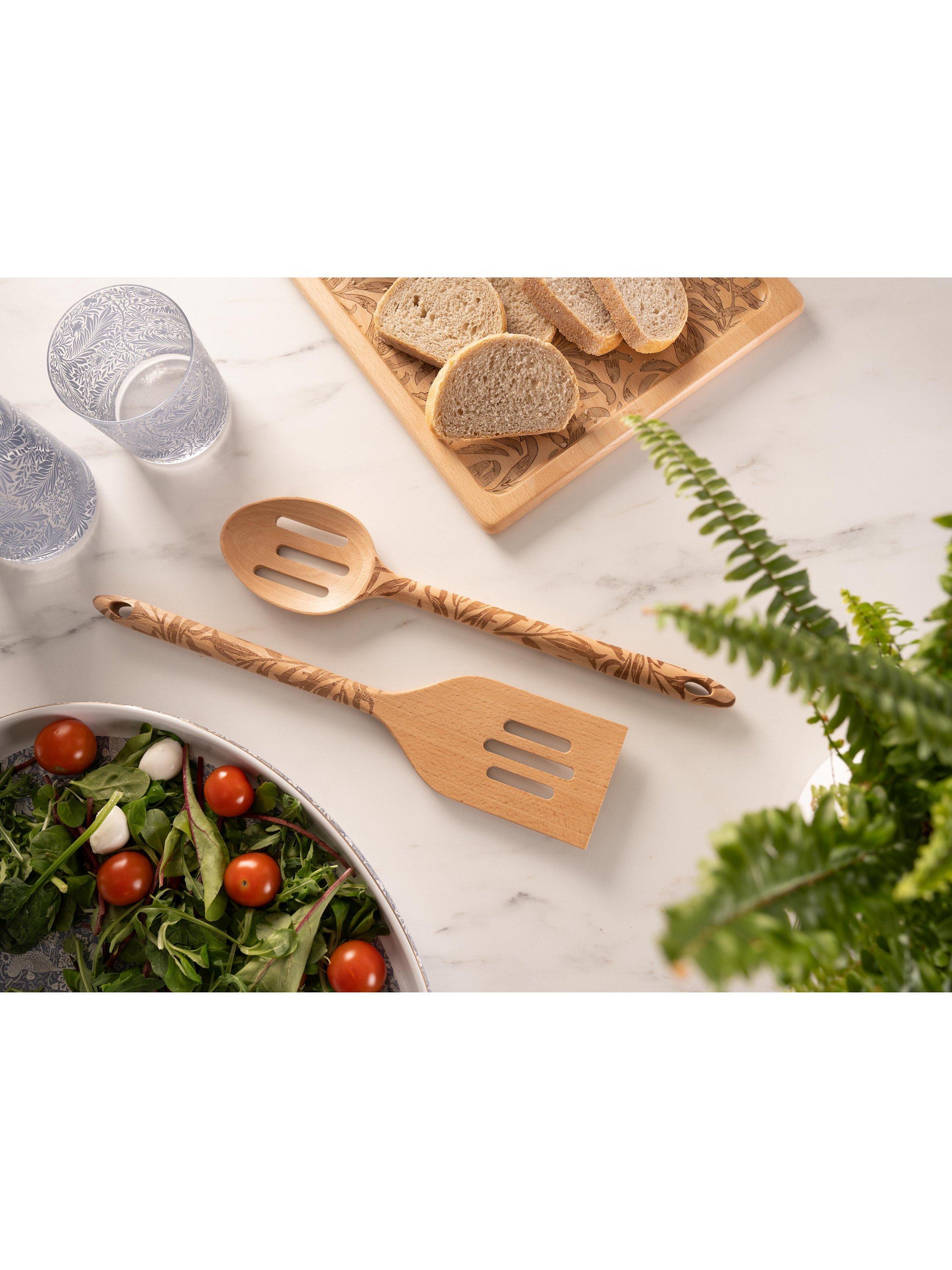 Beech wood kitchen utensils with William Morris design, set of two (British brand)