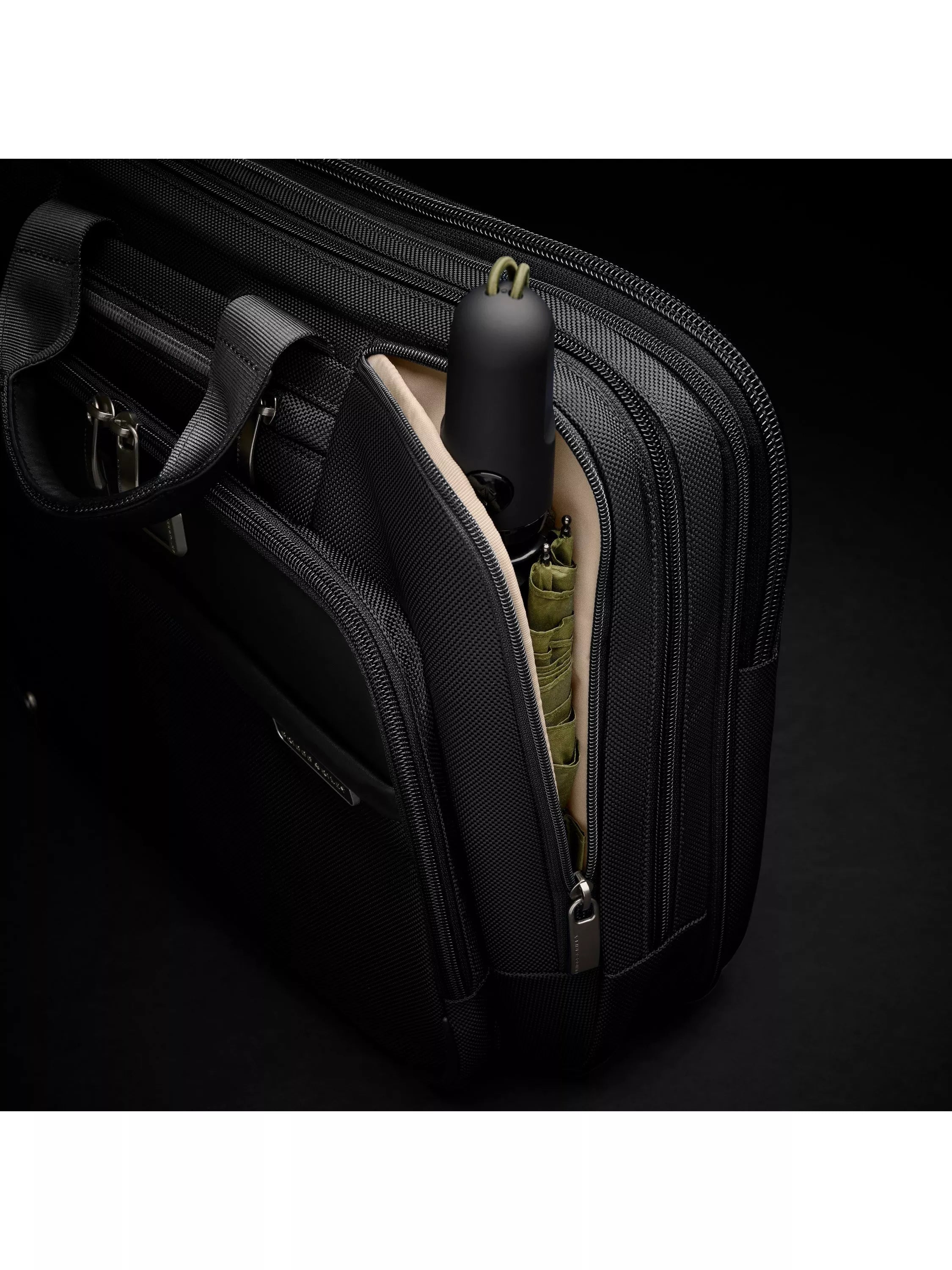 Briggs & Riley Medium Expandable Briefcase Black, UK version