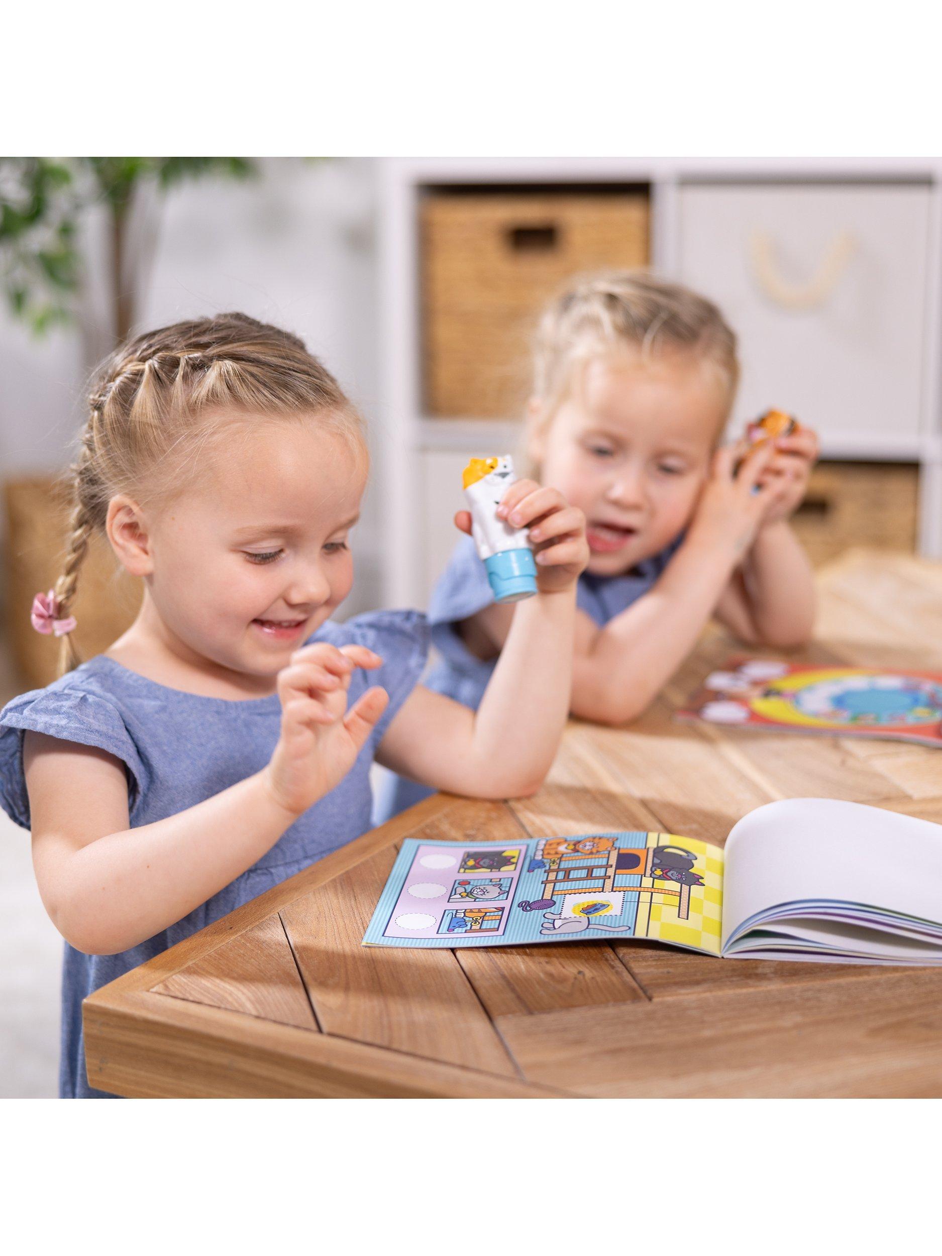 Melissa & Doug pet sticker stamper bundle 900 stickers, UK version