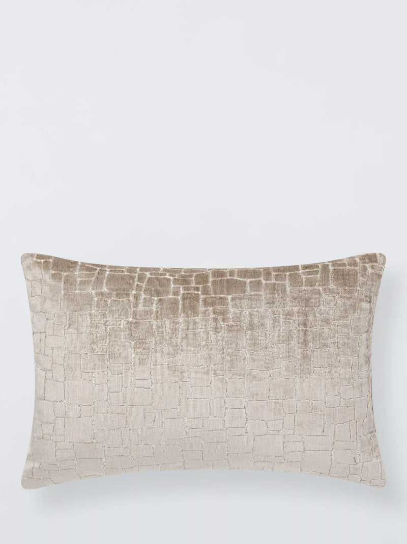 Coussin en velours John Lewis à blocs irréguliers, version britannique