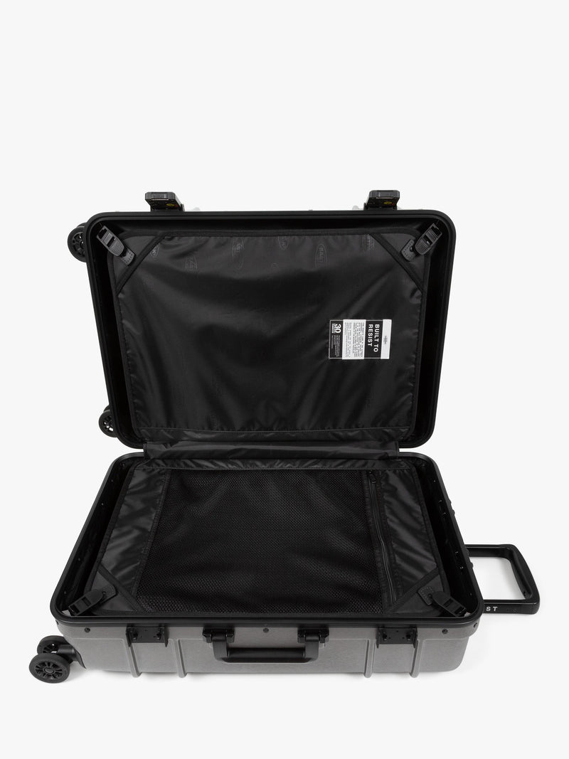 Eastpak Resist'R 78cm large suitcase 90L black, UK version