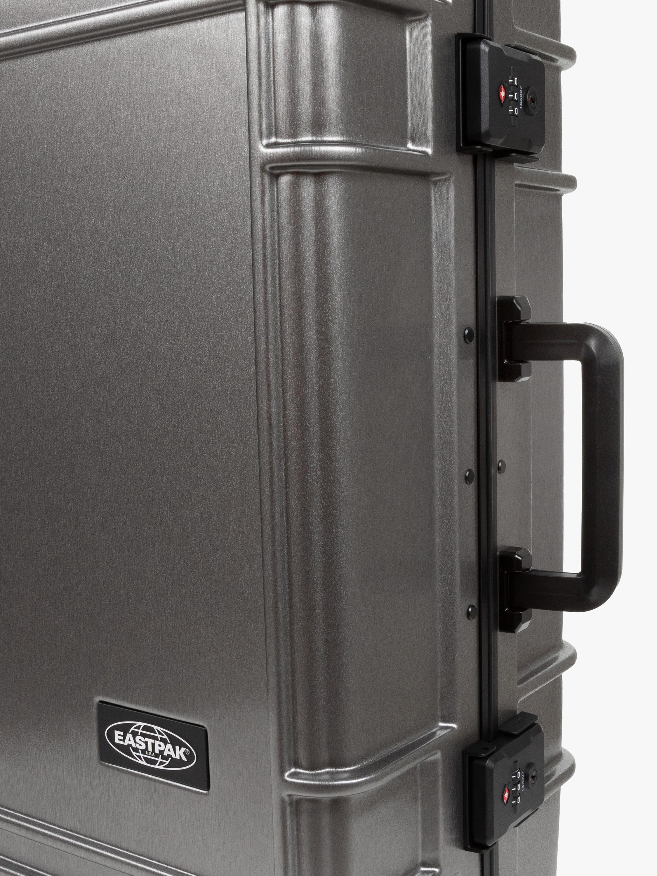 Eastpak Resist'R 78cm large suitcase 90L black, UK version
